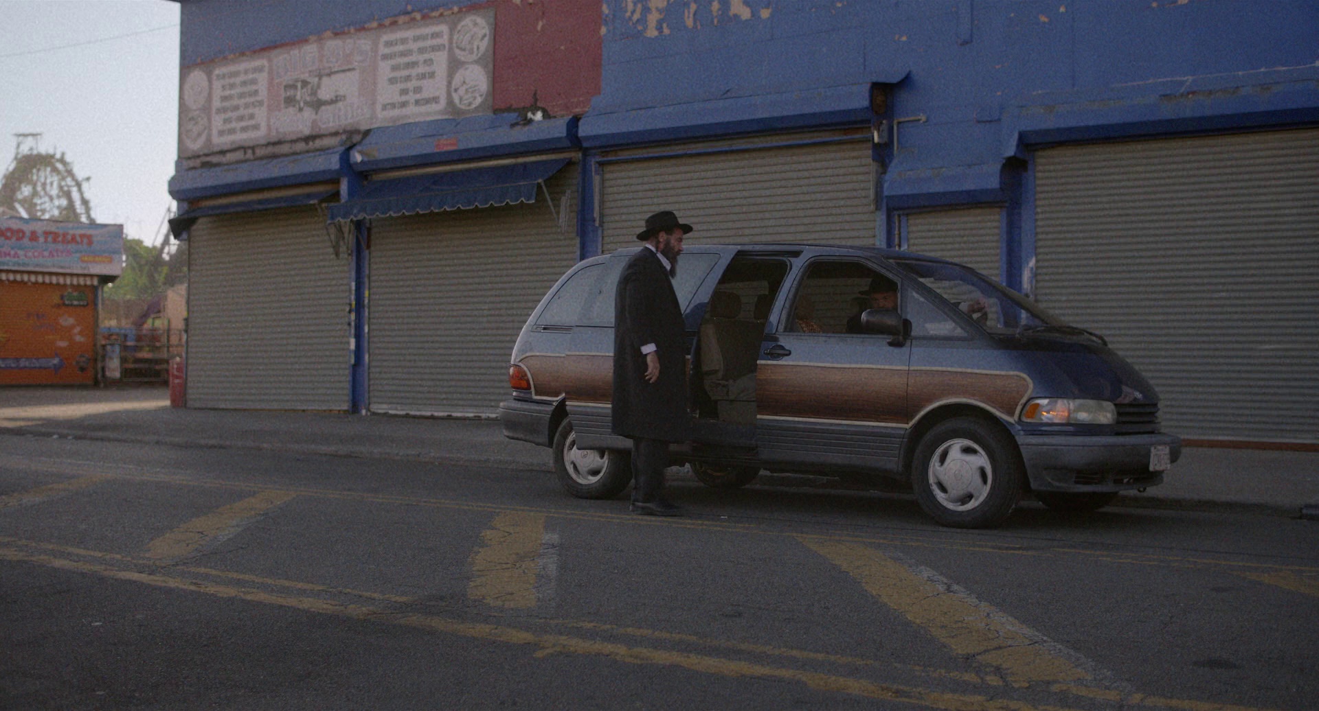 偷天盗日 [简繁英字幕].Caught.Stealing.2025.1080p.BluRay.x264.DTS-HD.MA.5.1-ParkHD 9.64GB-5.png