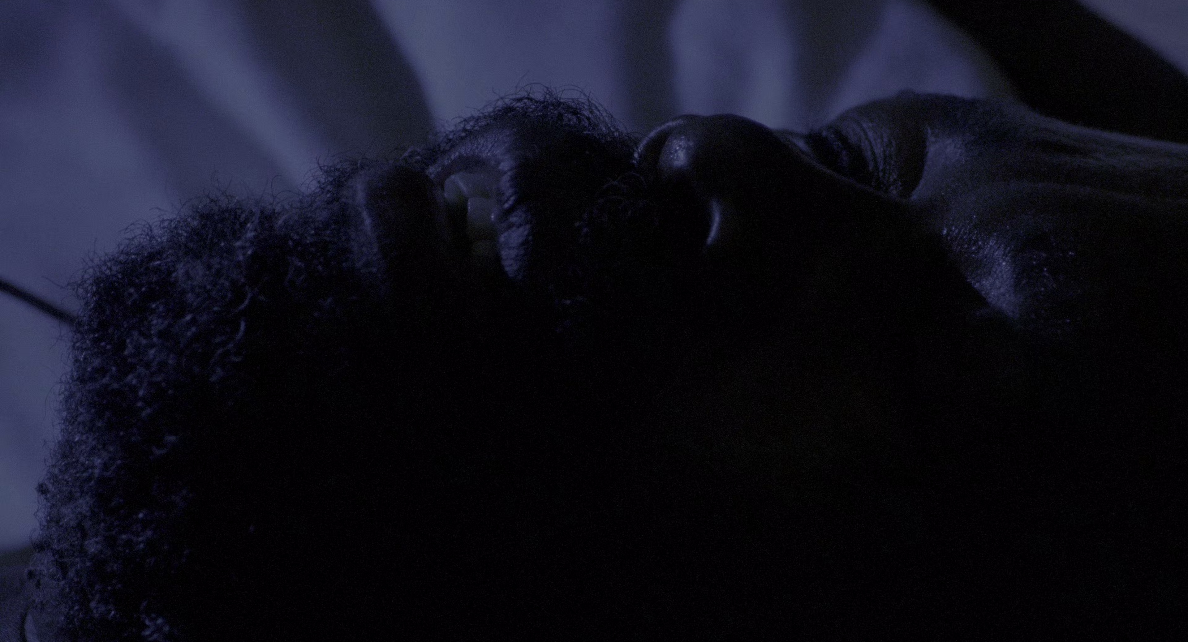 尘土恶魔 [HDR/杜比视界双版本][简繁英字幕].Dust.Devil.1992.2160p.UHD.BluRay.DV.x265.10bit.DTS-HD.MA.5.1-ParkHD 20.32GB-2.png