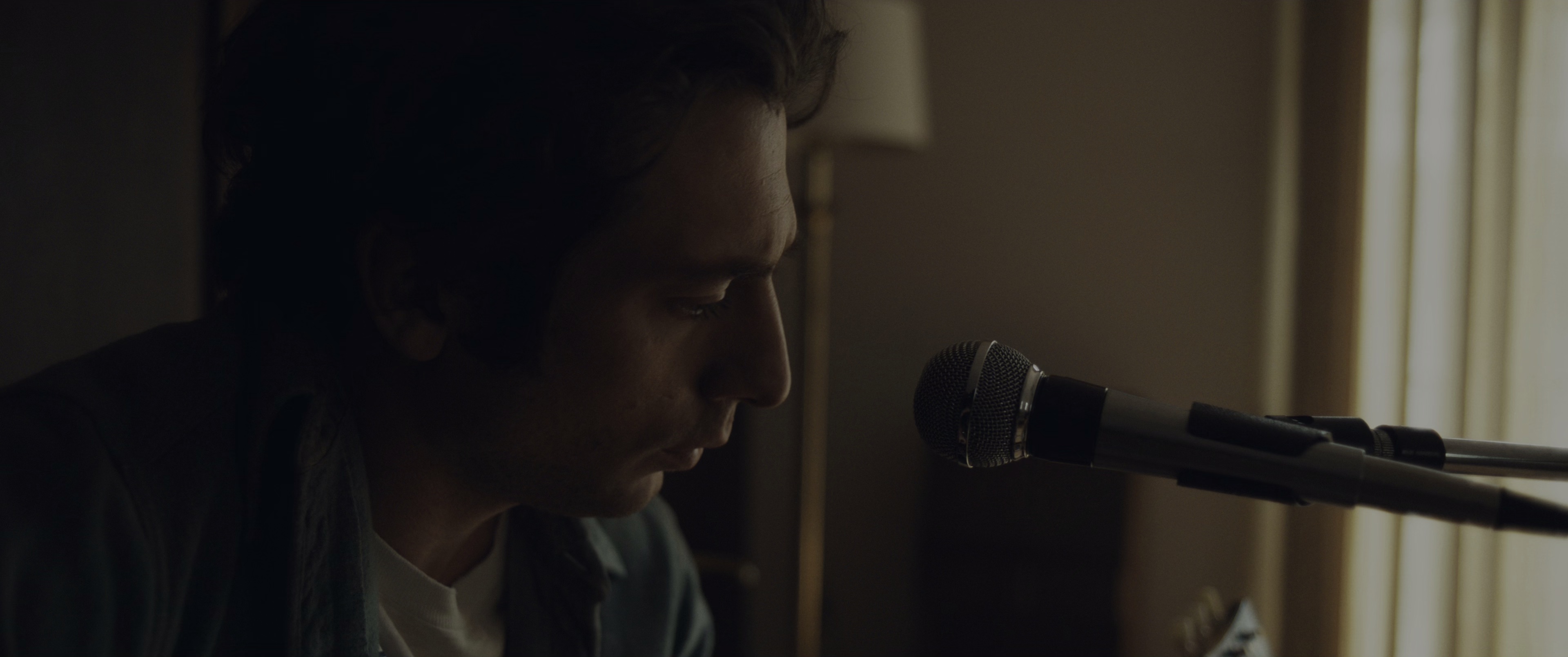 无处释放我 [HDR/杜比视界双版本][简繁英字幕].2025.2160p.UHD.BluRay.DV.x265.10bit.TrueHD.7.1.Atmos-ParkHD 21.39GB-2.png