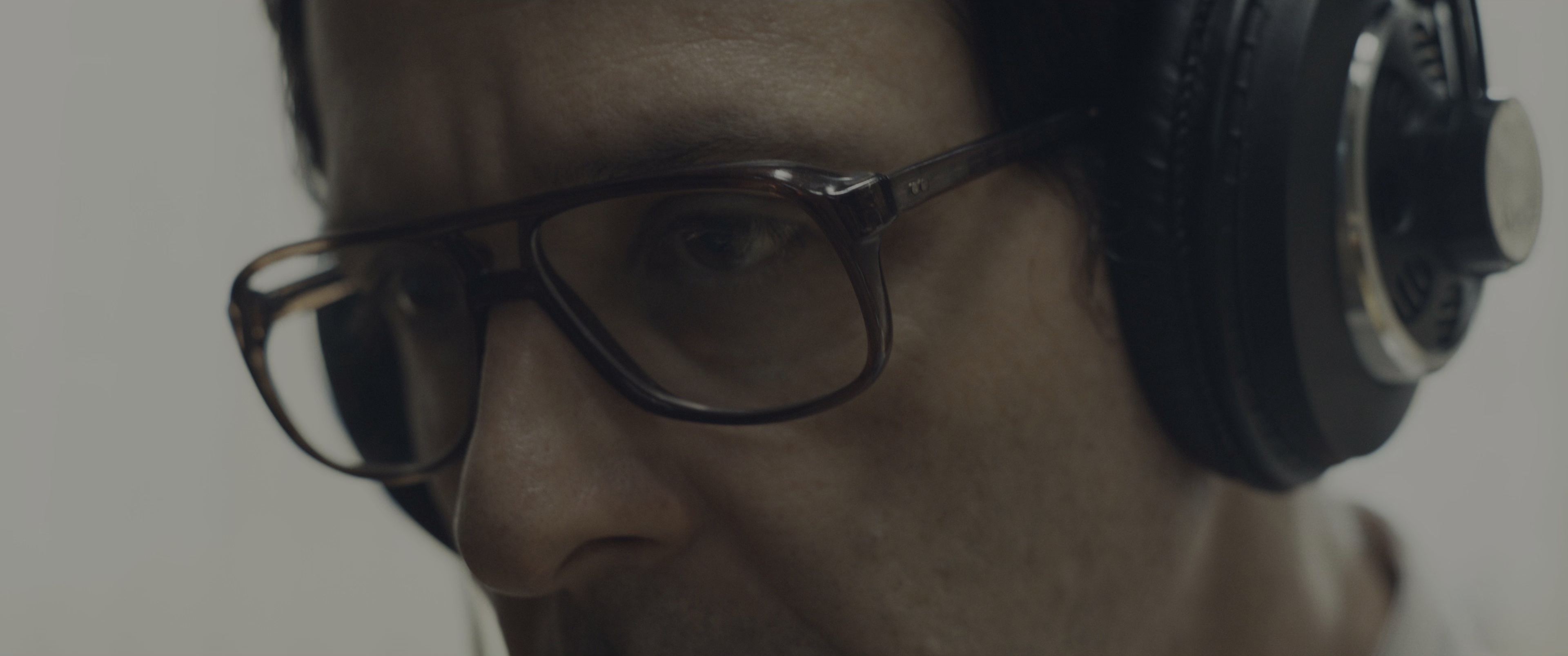 无处释放我 [HDR/杜比视界双版本][简繁英字幕].2025.2160p.UHD.BluRay.DV.x265.10bit.TrueHD.7.1.Atmos-ParkHD 21.39GB-3.png