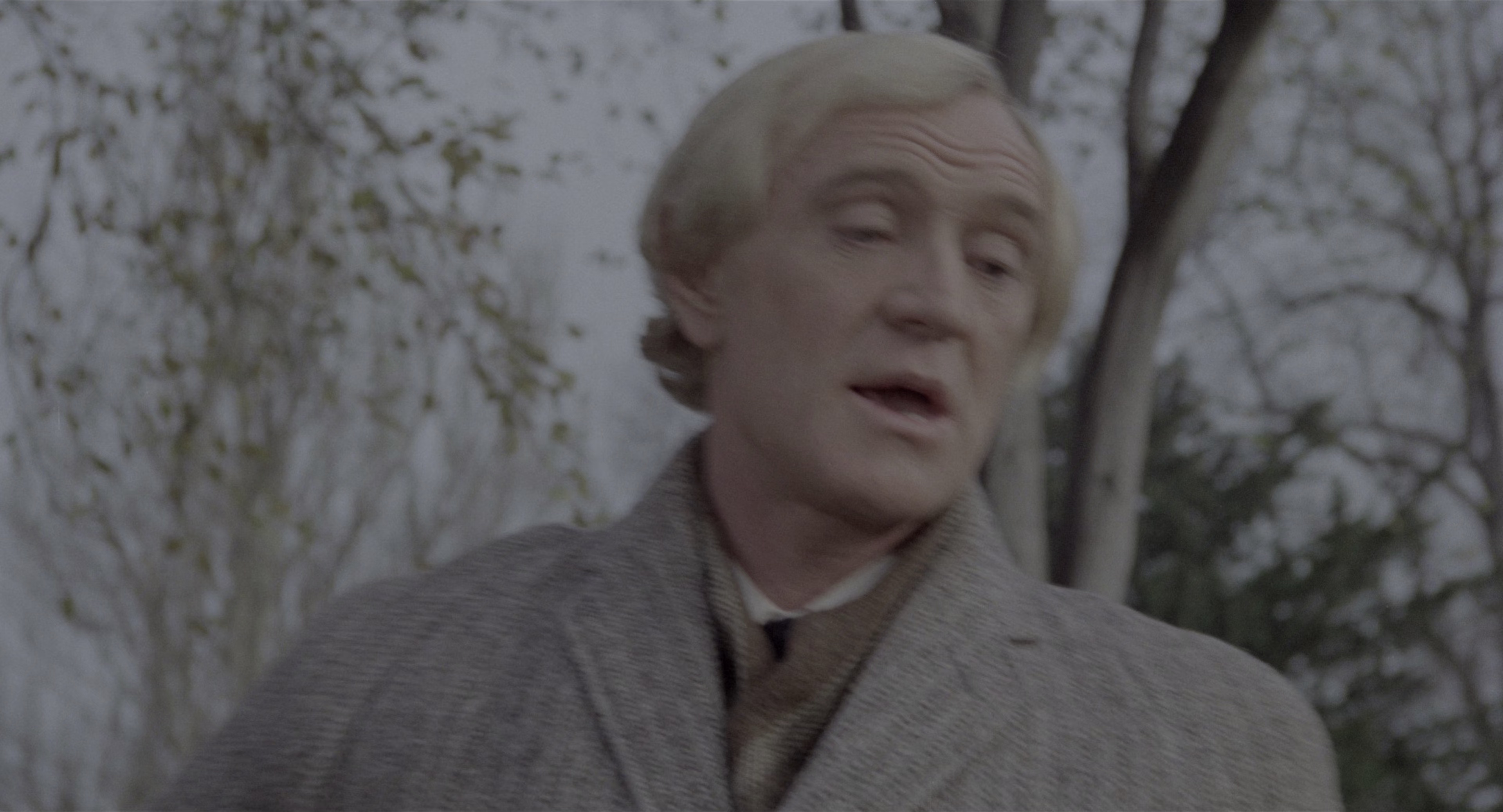 野鹅敢死队 [HDR/杜比视界双版本][国英多音轨/简繁英字幕].1978.2160p.UHD.BluRay.DV.x265.10bit.DTS-HD.MA2.0-ParkHD 24.77GB-3.png