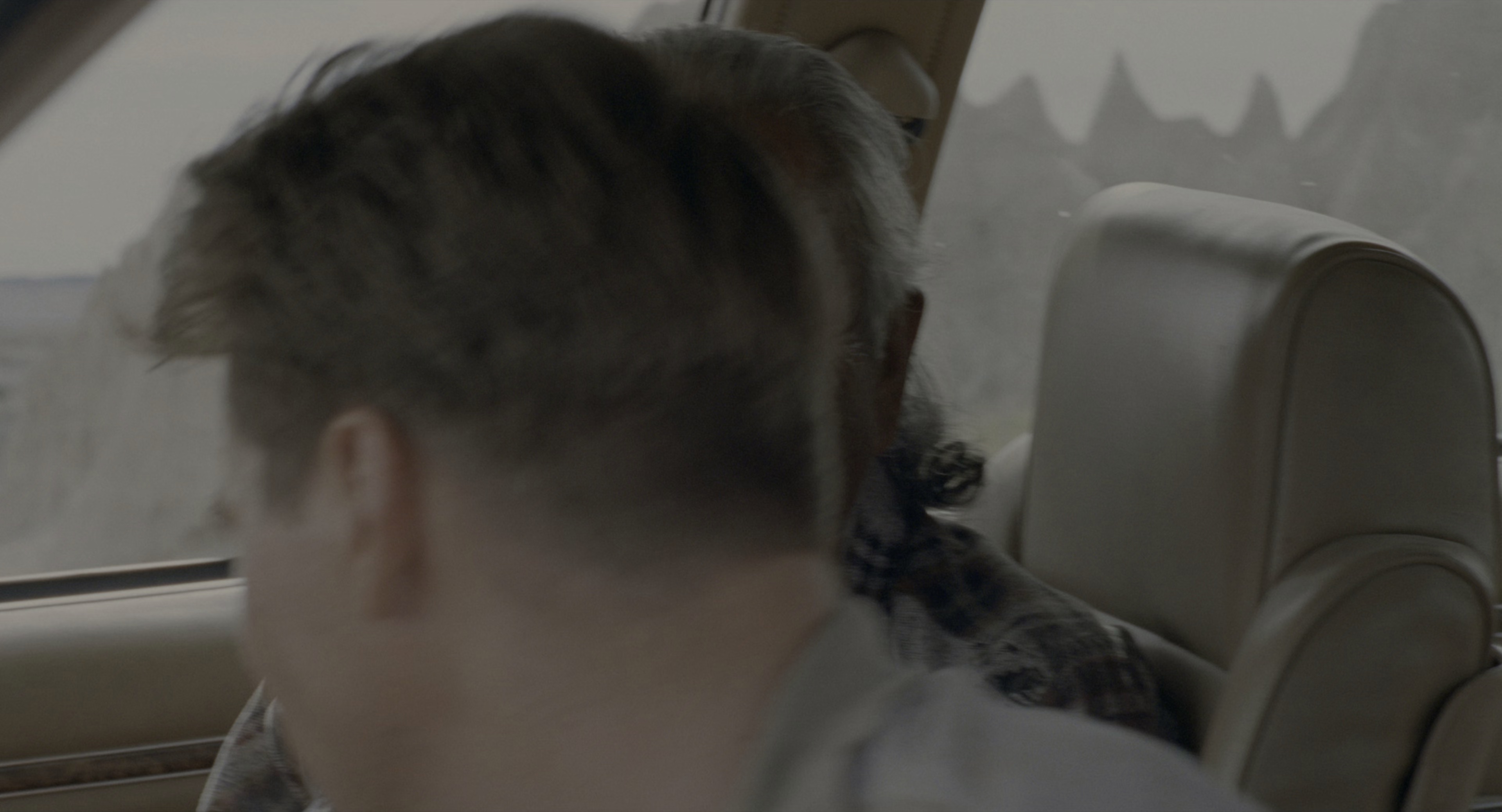 雷霆之心 [HDR/杜比视界双版本][简繁英字幕].Thunderheart.1992.2160p.UHD.BluRay.DV.x265.10bit.DTS-HD.MA.5.1-ParkHD 22.48GB-5.png