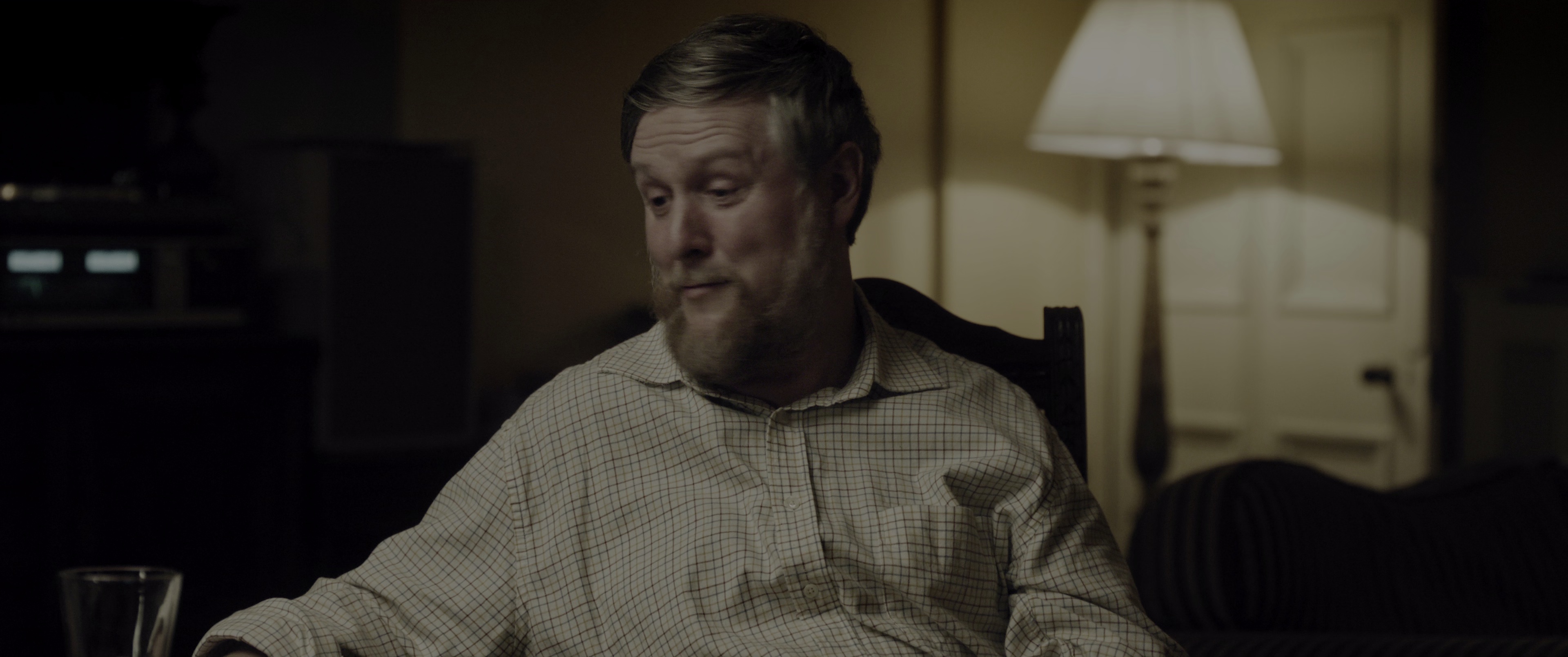 瓦利斯岛的歌谣 [简繁英字幕].The.Ballad.of.Wallis.Island.2025.2160p.UHD.BluRay.HDR.x265.10bit.DTS-HD.MA.5.1-ParkHD 17.14GB-4.png