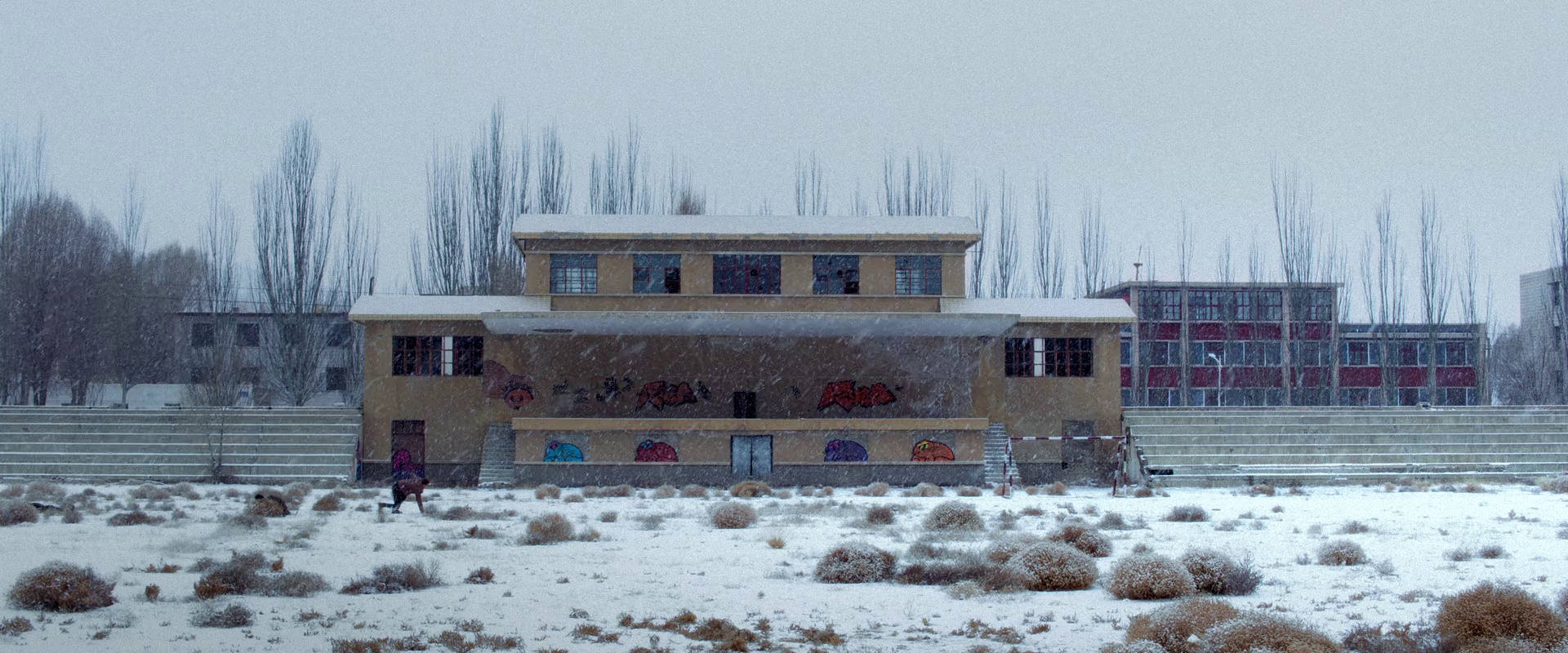 我最特别的朋友 [国语配音/中文字幕].Mr.Zheng.2021.2160p.WEB-DL.H265.HDR.DDP5.1-QuickIO 5.61GB-7.png