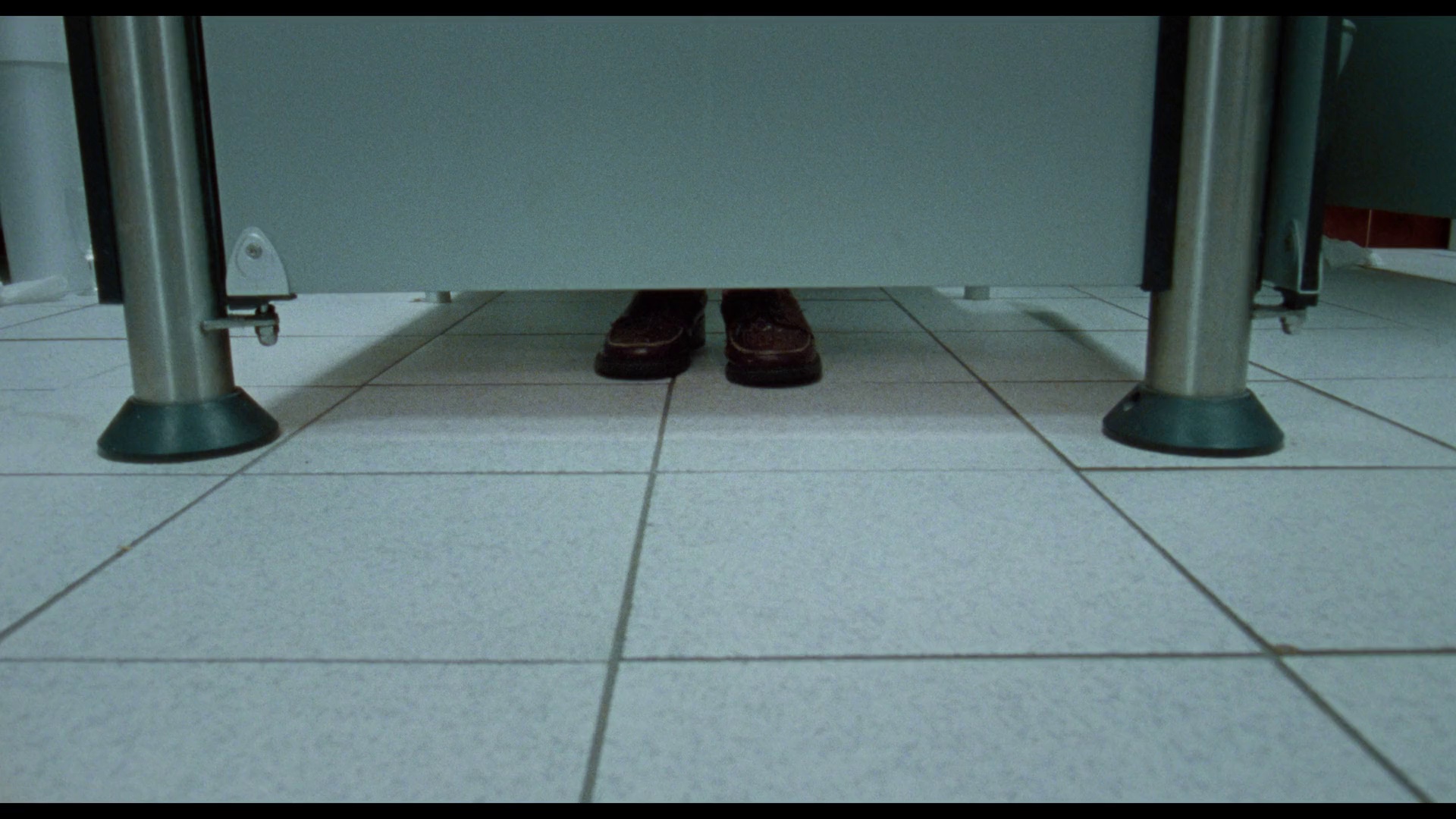 九月说 [无字片源].September.Says.2024.2160p.MUBI.WEB-DL.DDP5.1.H.265-DreamHD 5.88GB-3.png