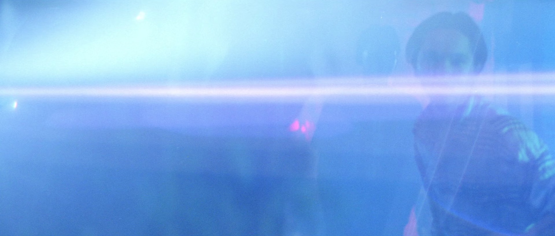 真心英雄 [中文字幕/国粤语配音].A.Hero.Never.Dies.1998.1080p.BluRay.x265.10bit.DTS-HD.MA.5.1-ParkHD 11.00GB-2.png