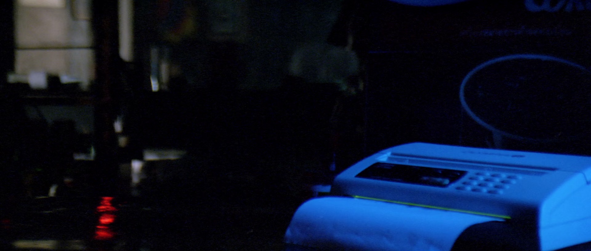 真心英雄 [中文字幕/国粤语配音].A.Hero.Never.Dies.1998.1080p.BluRay.x264.DTS-HD.MA.5.1-ParkHD 13.24GB-6.png