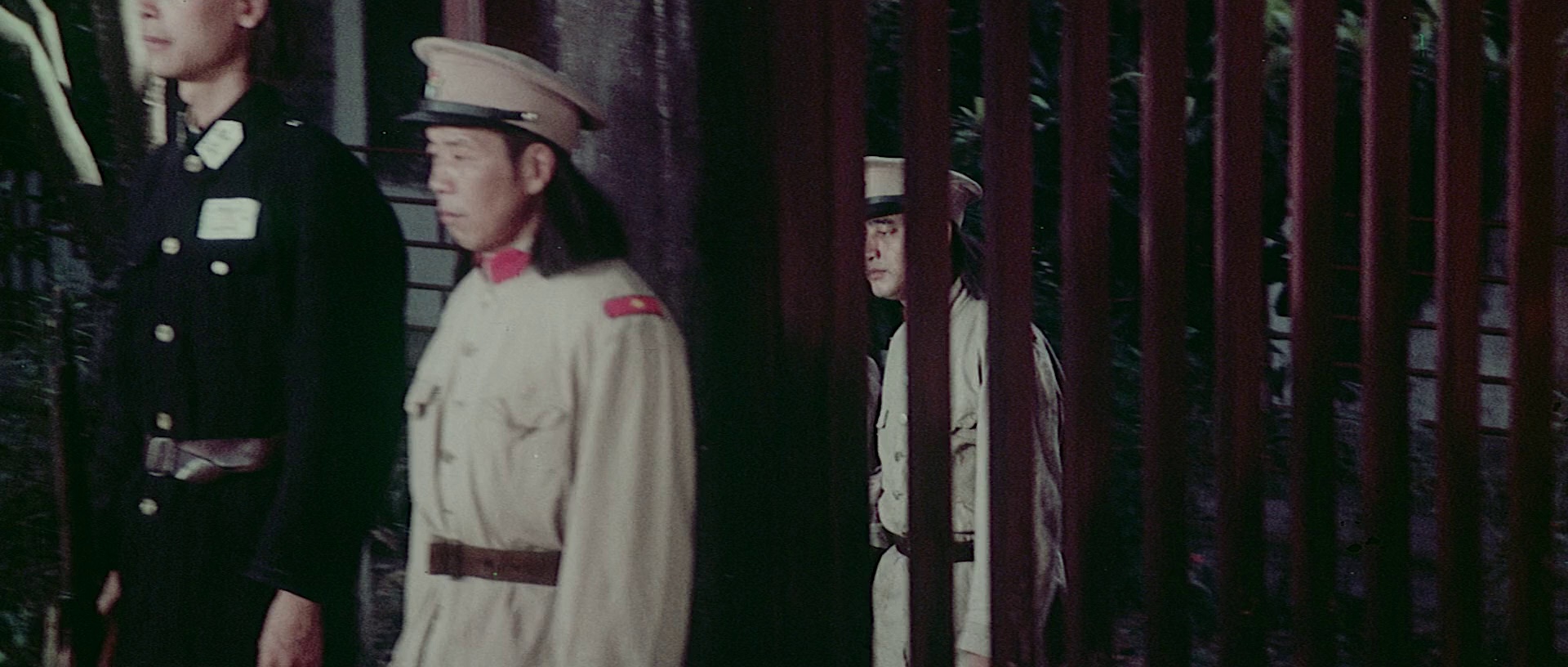 阿Q正传 [国语配音/中文字幕].The.True.Story.of.Ah.Q.1981.1080p.BluRay.x264.DD1.0-ParkHD 11.09GB-7.png