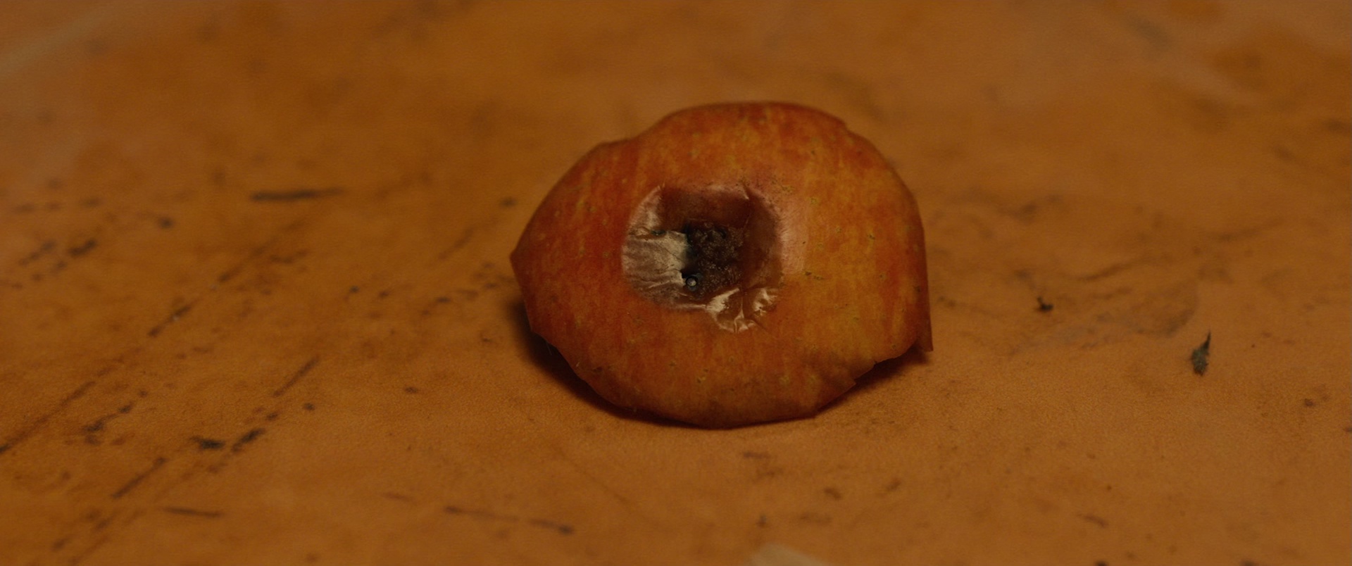 捕风追影 [国语配音/中文字幕].The.Shadow's.Edge.2025.BluRay.1080p.D TS-HD.MA.5.1.x265.10bit-DreamHD 9.91GB-4.png