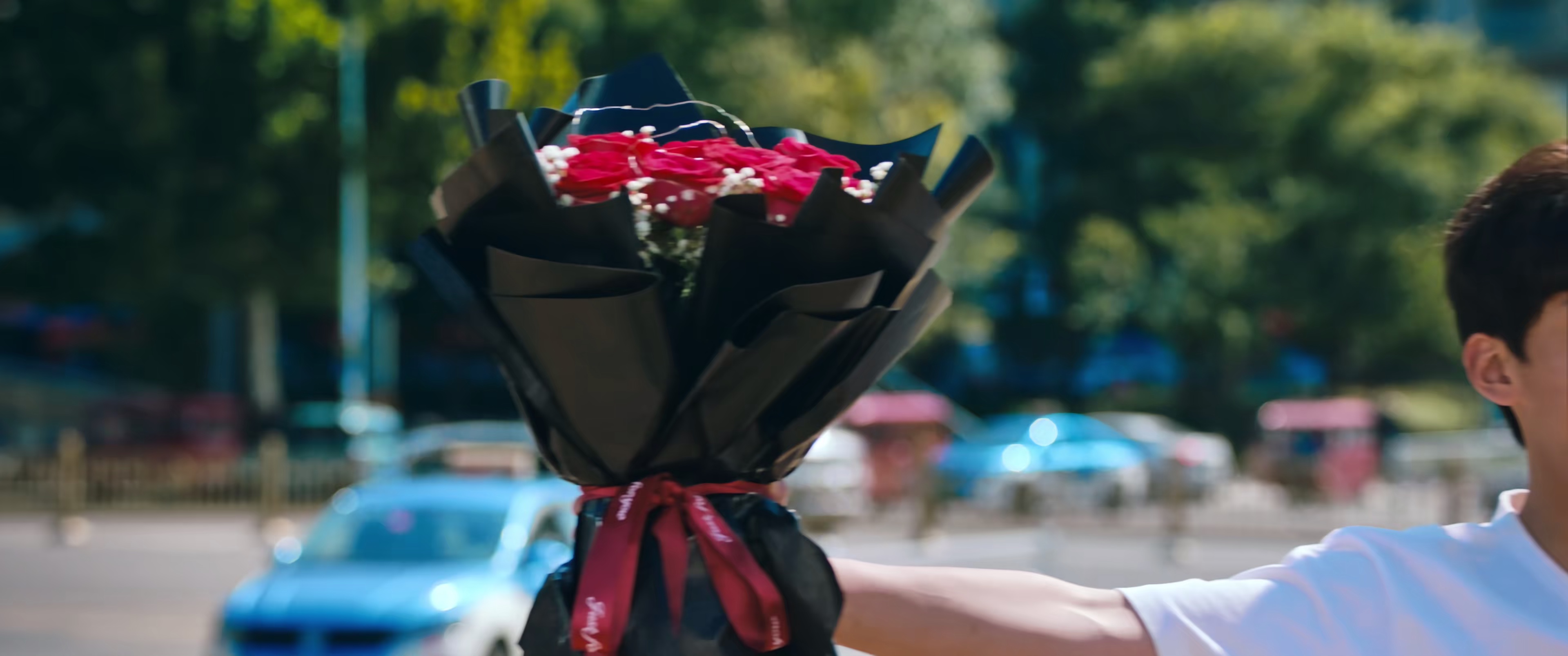 一路福星 [国语配音/中文字幕].Lucky.All.the.Way.2026.2160p.WEB-DL.H265.DDP5.1-QuickIO 2.74GB-2.png