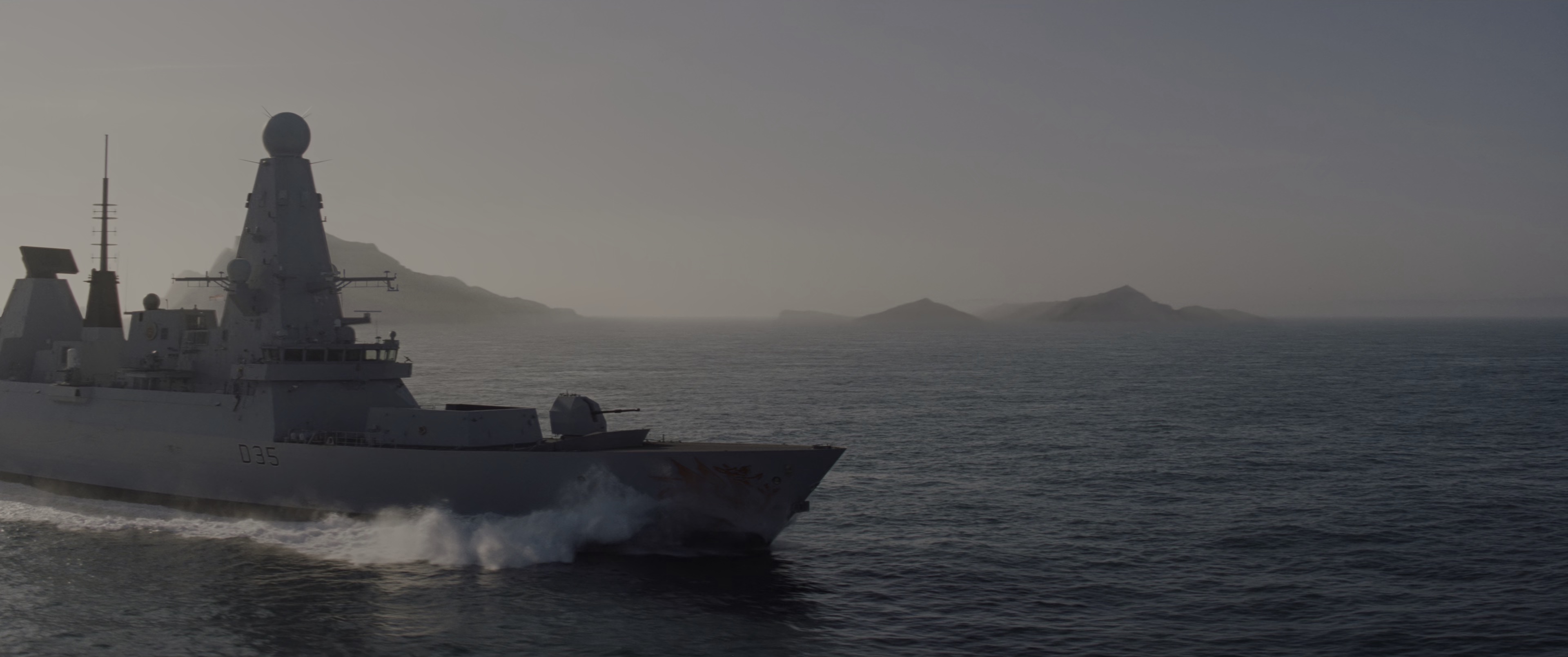 007：无暇赴死 [HDR/杜比视界双版本][国英多音轨/中英双语特效字幕].2021.UHD.BluRay.2160p.x265.10bit.DoVi.2Audio-SSDSSE 27.78GB-7.png