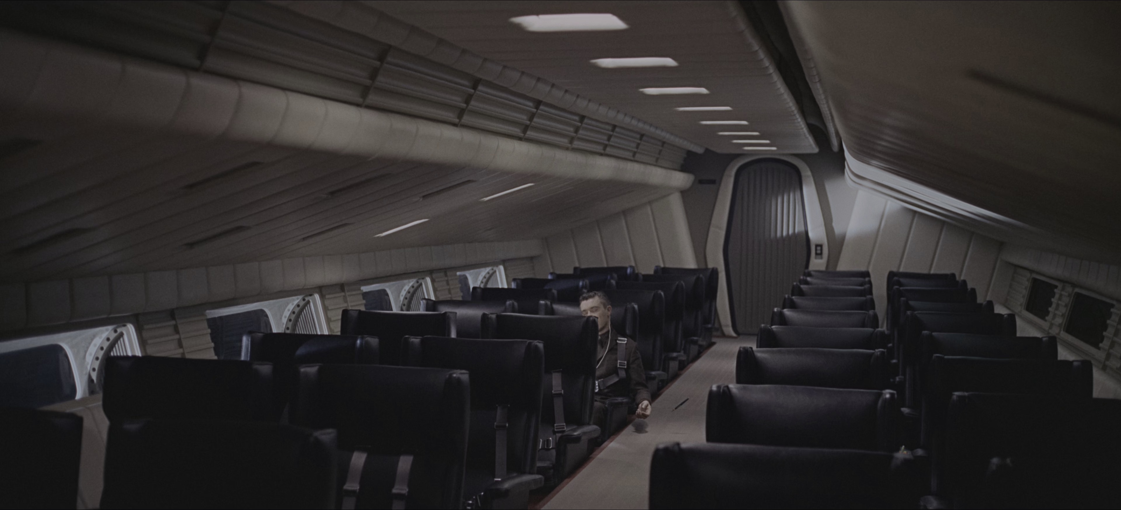 2001太空漫游 [简繁字幕].2001A.Space.Odyssey.Bluray.2160p.x265.10bit.HDR.2Audio-SSDSSE 14.14GB-2.png