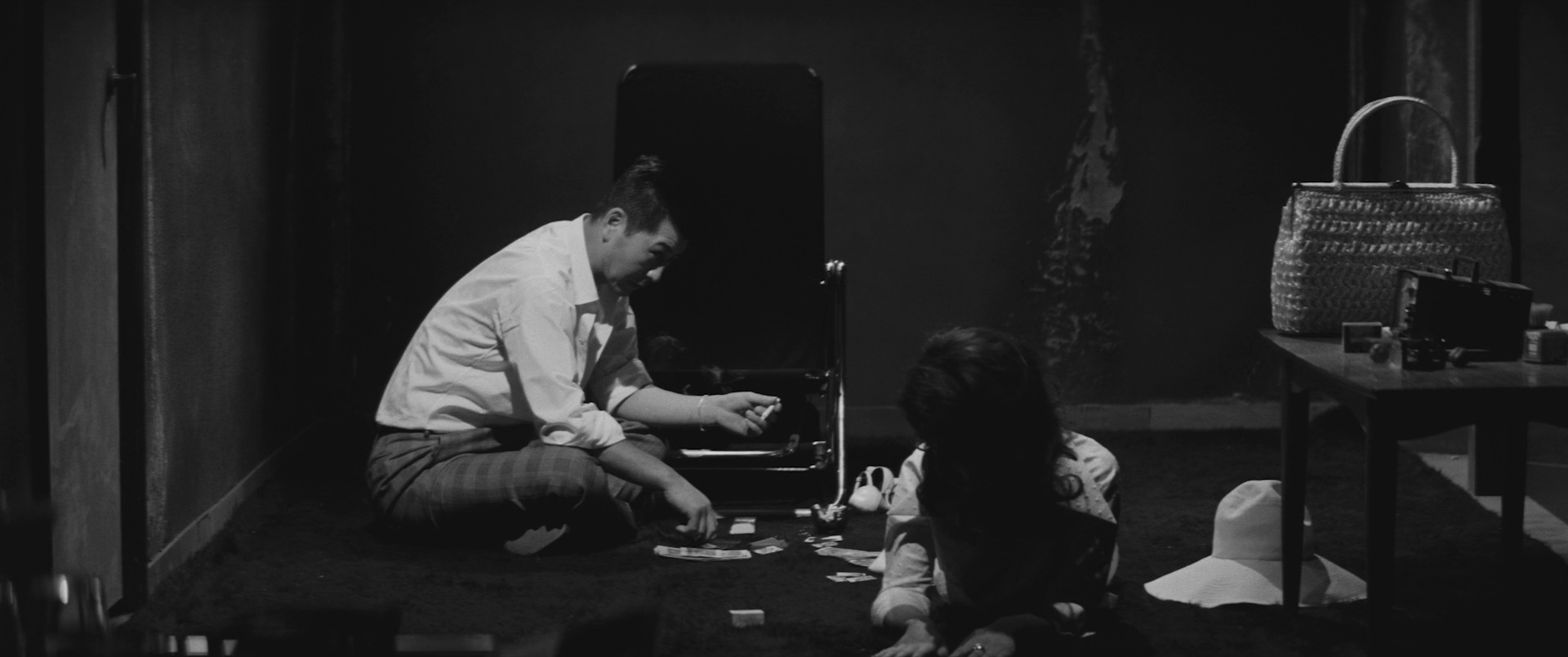 干花 [中文字幕].Pale.Flower.1964.Bluray.1080p.AAC.2.0.x264-DreamHD 2.80GB-3.png