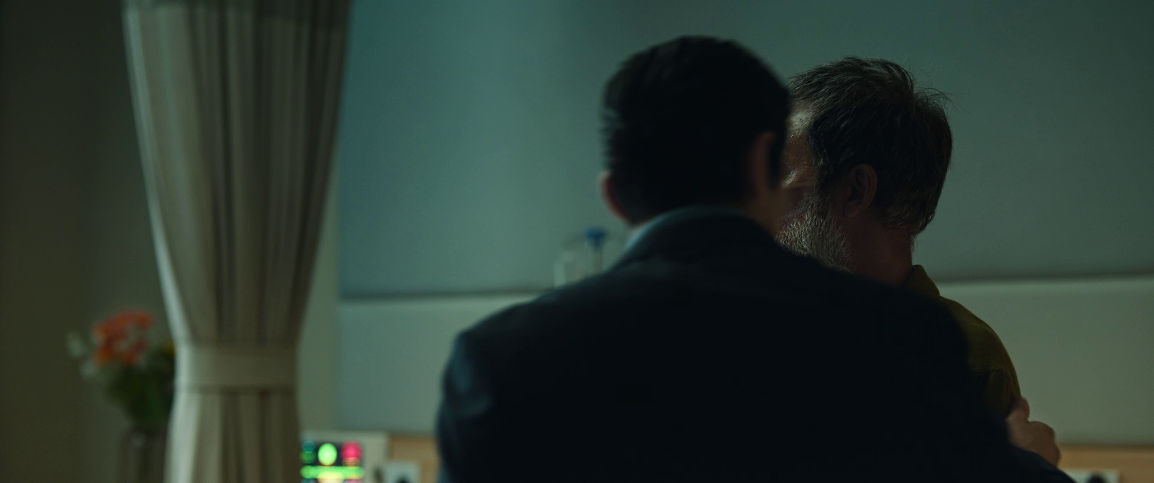 误杀2 [国语配音/中文字幕].Fireflies.in.the.Sun.2021.2160p.WEB-DL.H265.AAC-QuickIO 10.04GB-5.png