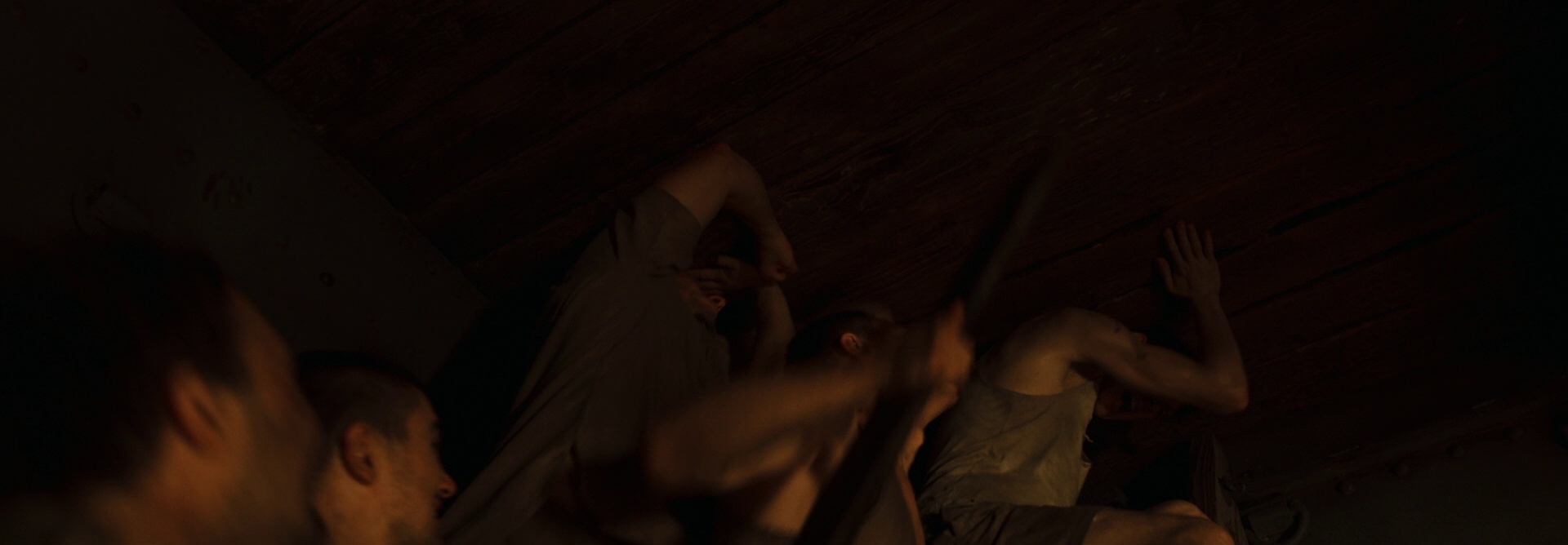 东极岛 [国语音轨/简繁英字幕].Dongji.Island.2025.1080p.BluRay.x264.DTS-HD.MA.5.1-CTRLHD 11.71GB-4.png