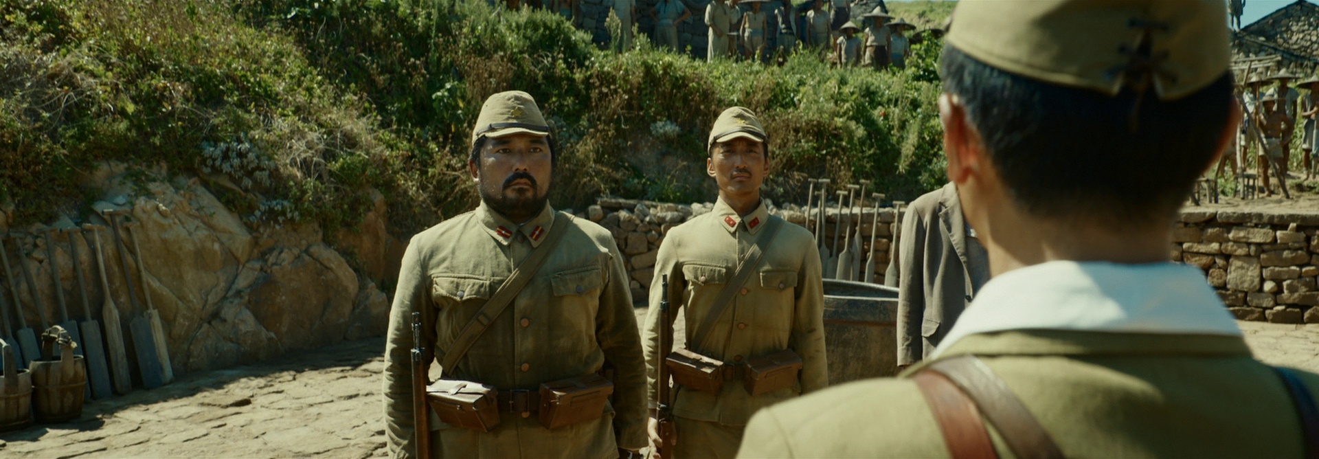 东极岛 [国语音轨/简繁英字幕].Dongji.Island.2025.1080p.BluRay.x265.10bit.DTS-HD.MA.5.1-CTRLHD 8.50GB-3.png