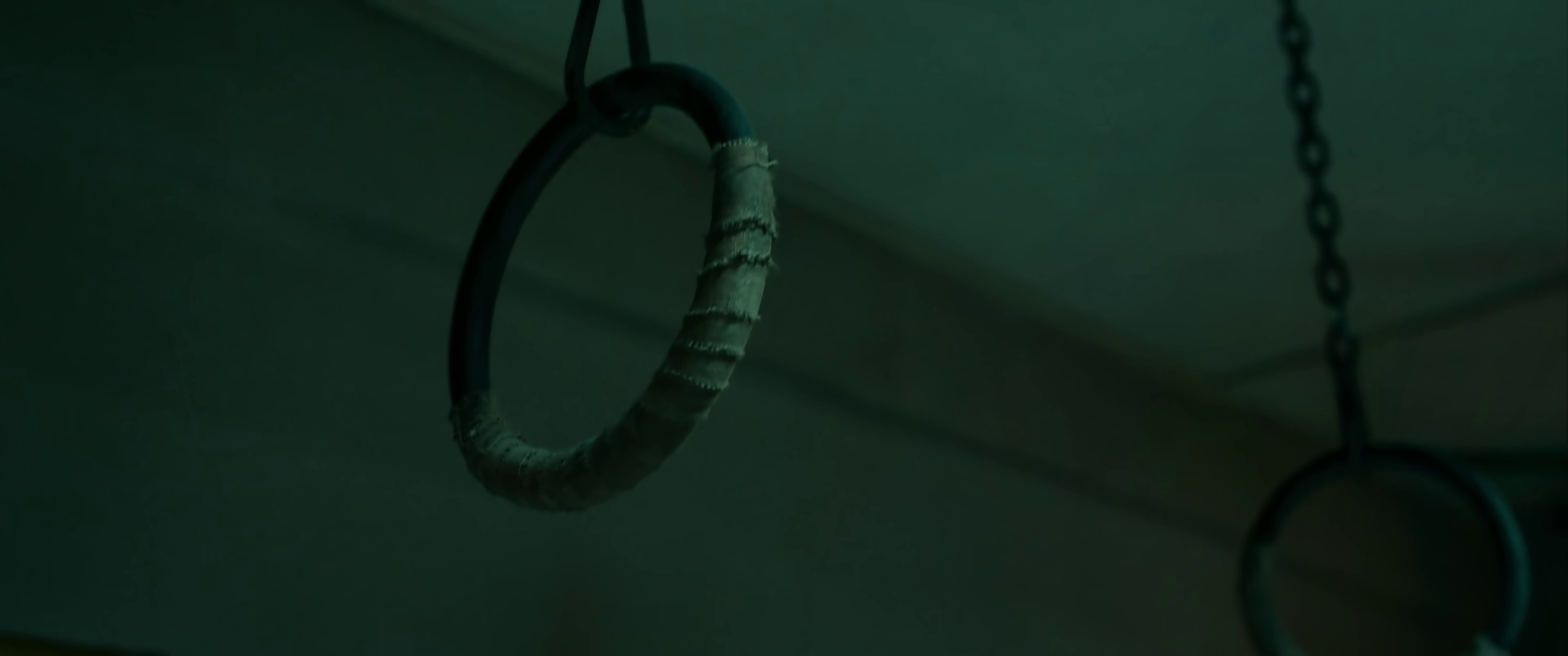 过家家 [国语配音/中文字幕].Unexpected.Family.2026.2160p.WEB-DL.H265.DTS5.1-DreamHD 4.72GB-2.png