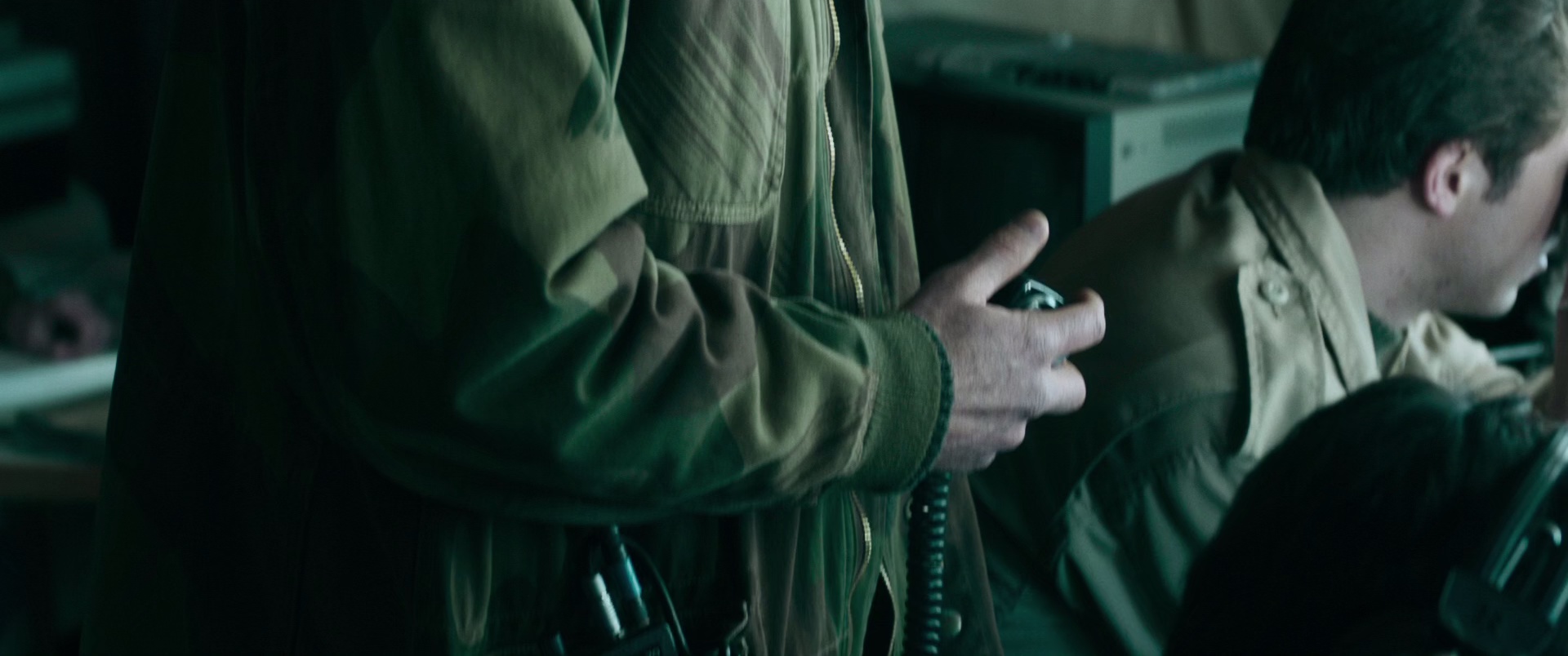 六天 [中英字幕].6.Days.2017.1080p.BluRay.DTS-HD.MA.5.1.x265.10bit-DreamHD 6.42GB-6.png