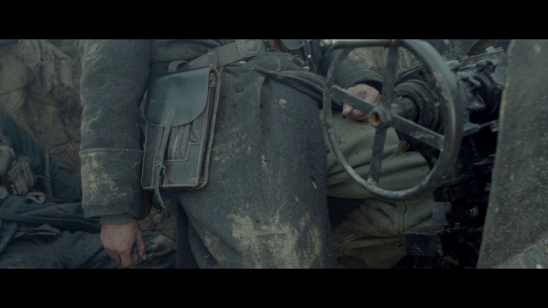 天空 [中文字幕].Air.2023.1080p.Hami.WEB-DL.H264.AAC-QuickIO 7.43GB-5.png