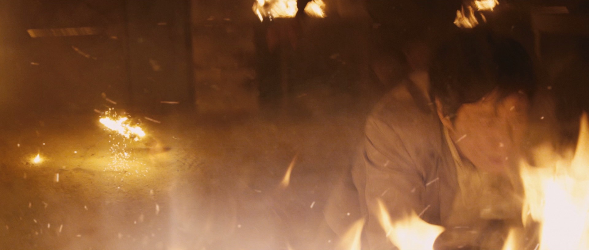 铁线虫入侵 [国韩多音轨/简繁英字幕].Deranged.2012.BluRay.1080p.x265.10bit.DDP5.1-SSDSSE 8.38GB-6.png