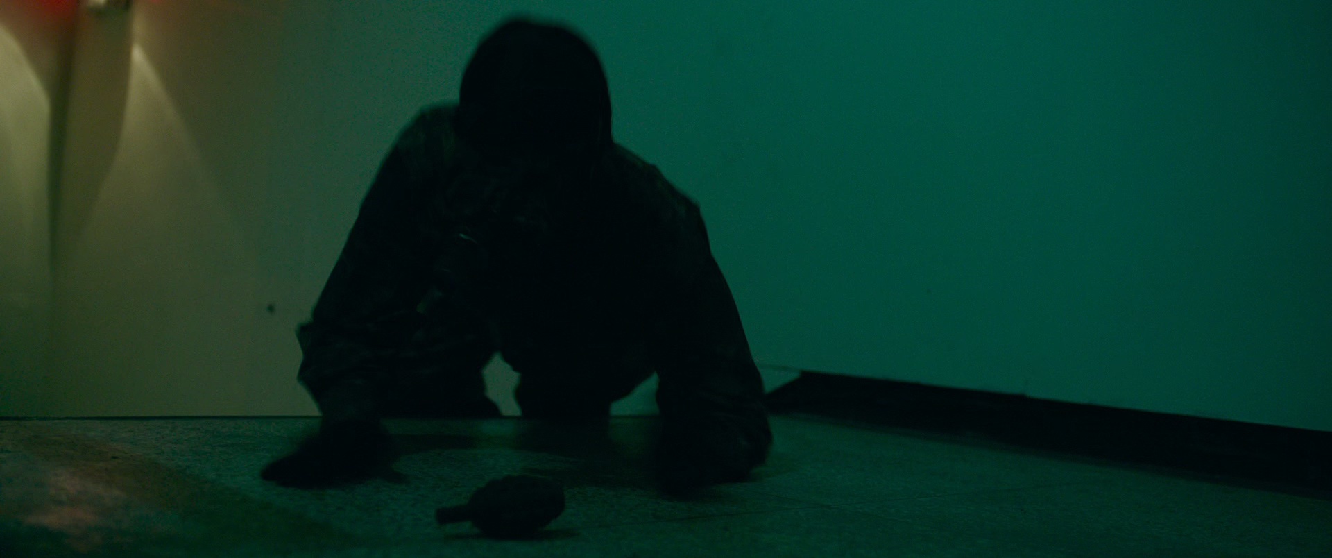 铁雨 [简繁字幕].Steel.Rain.2017.BluRay.1080p.x265.10bit-SSDSSE 8.58GB-6.png