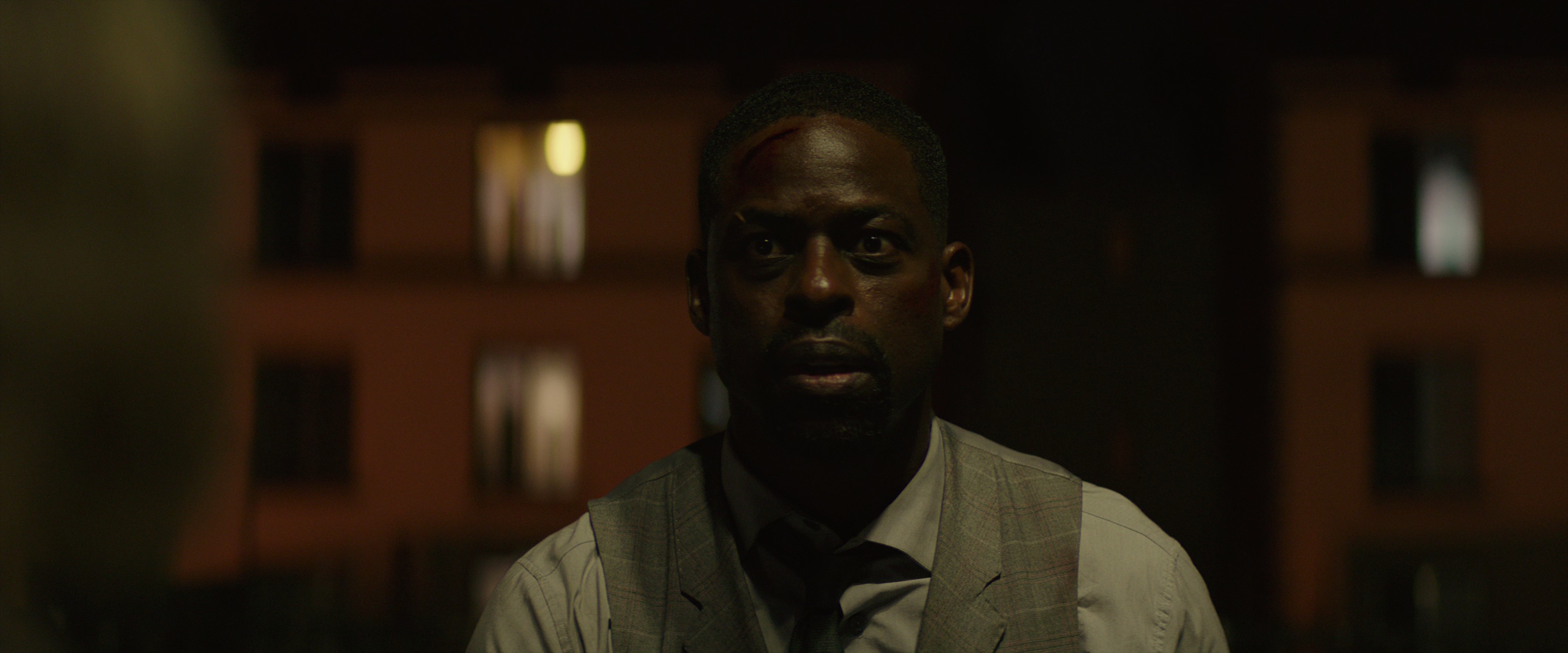 阿尔忒弥斯酒店 [简英字幕].Hotel.Artemis.2018.BluRay.2160p.x265.10bit.SDR-SSDSSE 20.15GB-7.png