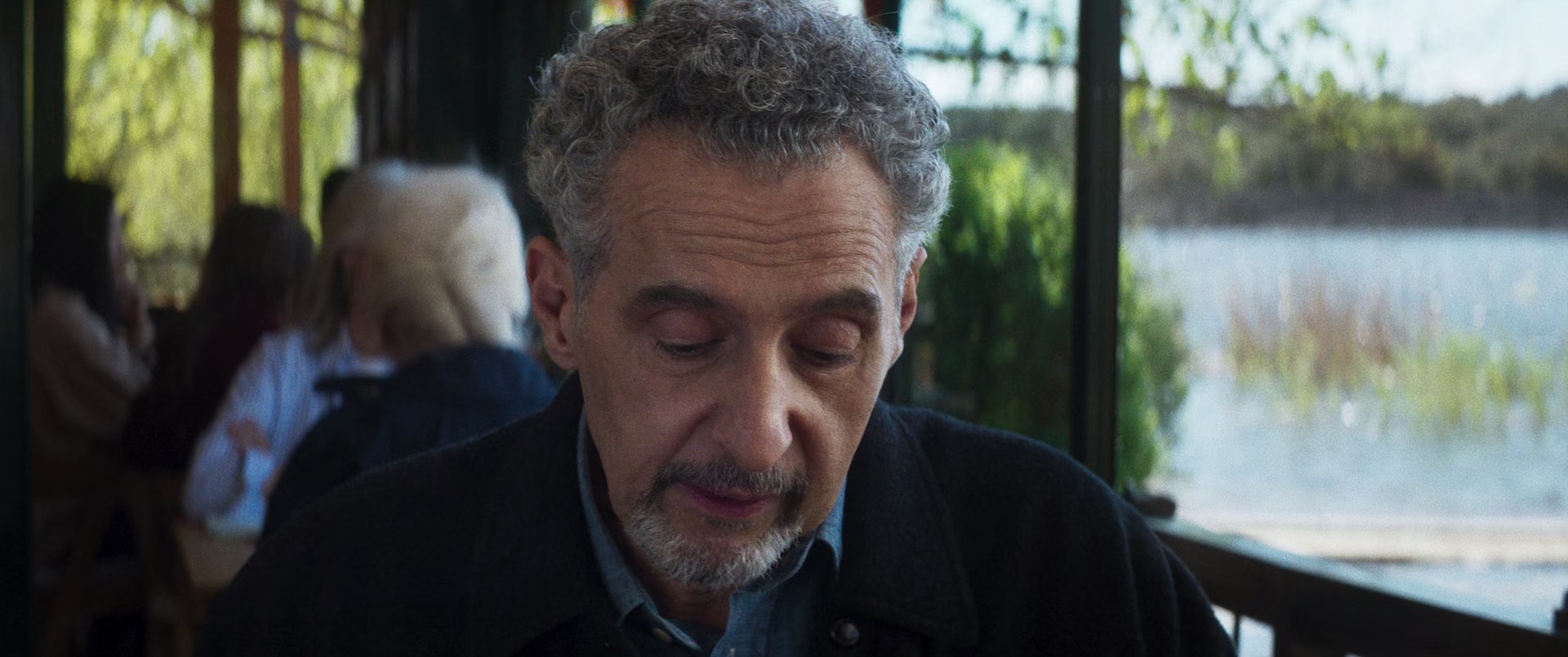 隔壁房间 [简繁英字幕].The.Room.Next.Door.2024.BluRay.1080p.x265.10bit.DDP5.1.PROPER-SSDSSE 8.12GB-6.png