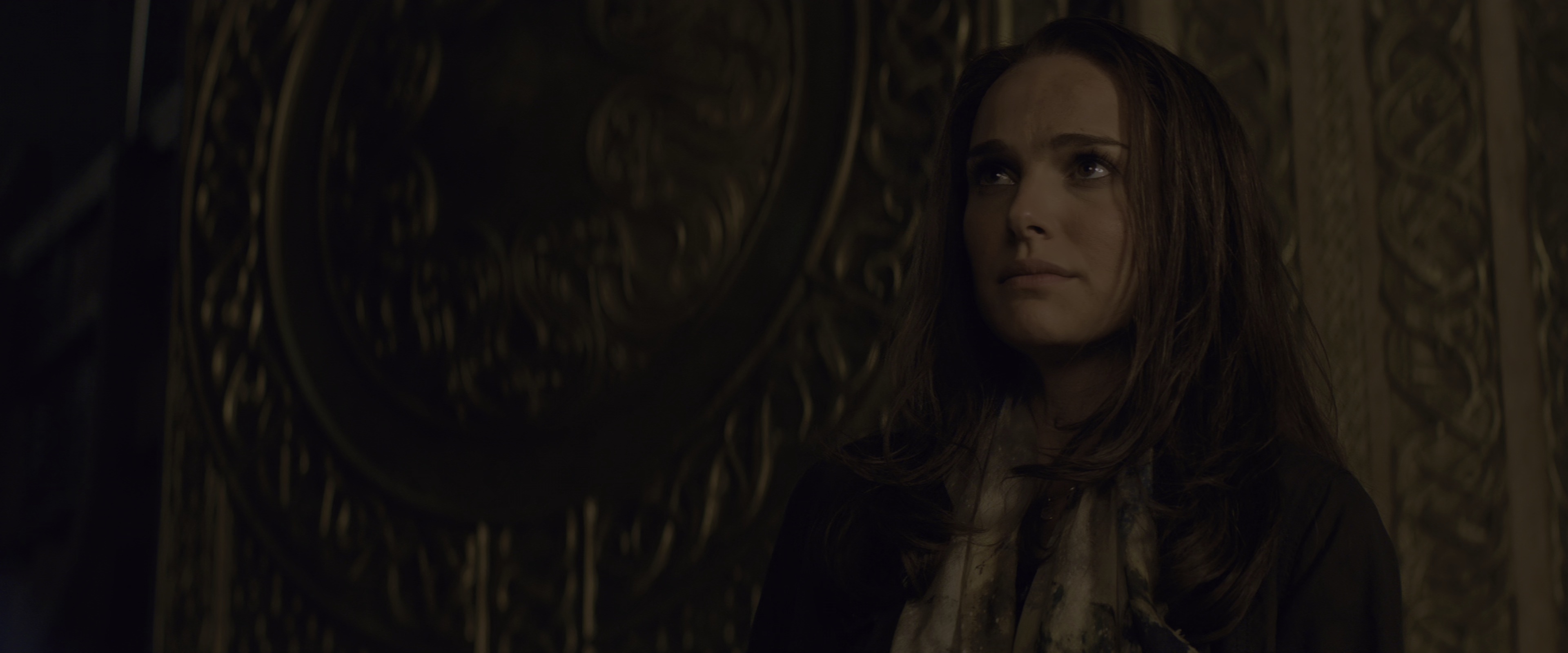 雷神2：黑暗世界 [国英多音轨/简繁英双语字幕].Thor.The.Dark.World.2013.BluRay.2160p.x265.10bit.HDR.3Audios-SSDSSE 17.37GB-3.png