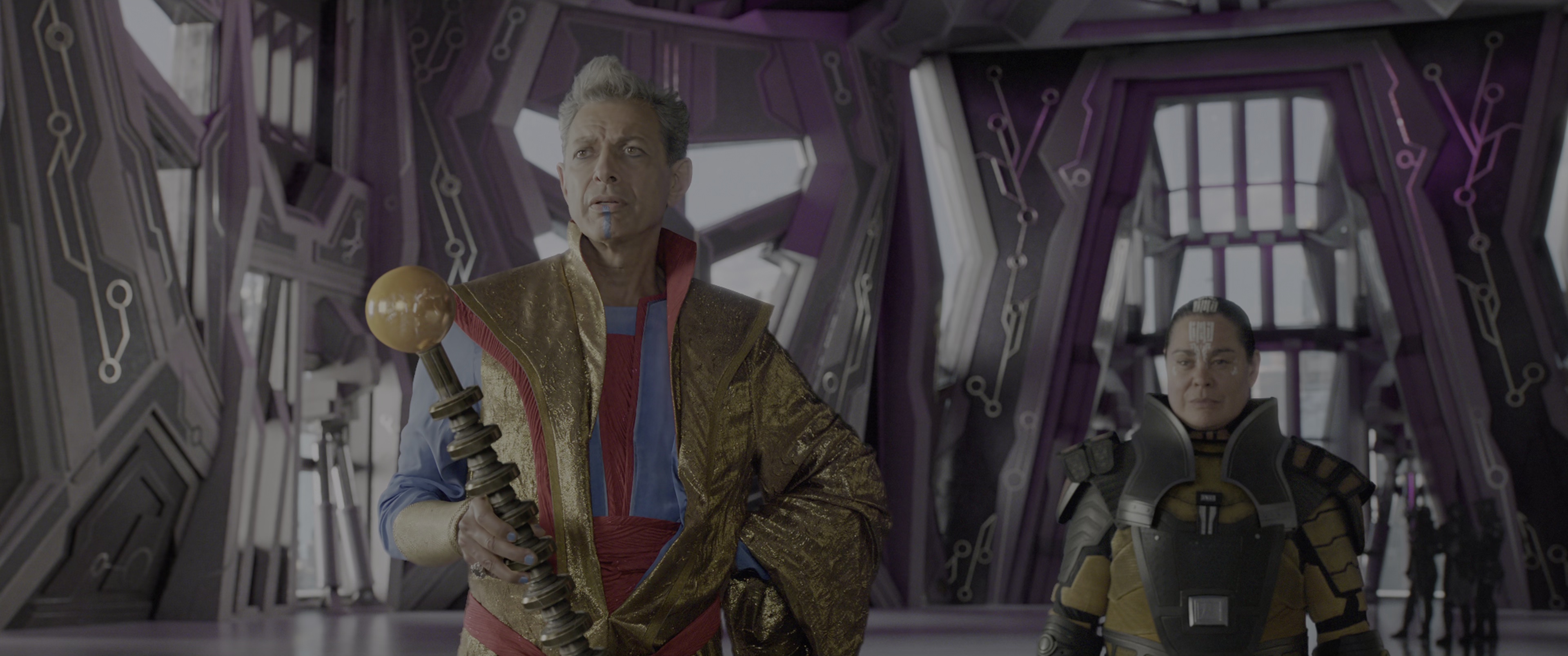 雷神3：诸神黄昏 [国英多音轨/简繁英双语特效字幕].Thor.Ragnarok.2017.BluRay.2160p.x265.10bit.HDR.4Audio-SSDSSE 26.47GB-3.png