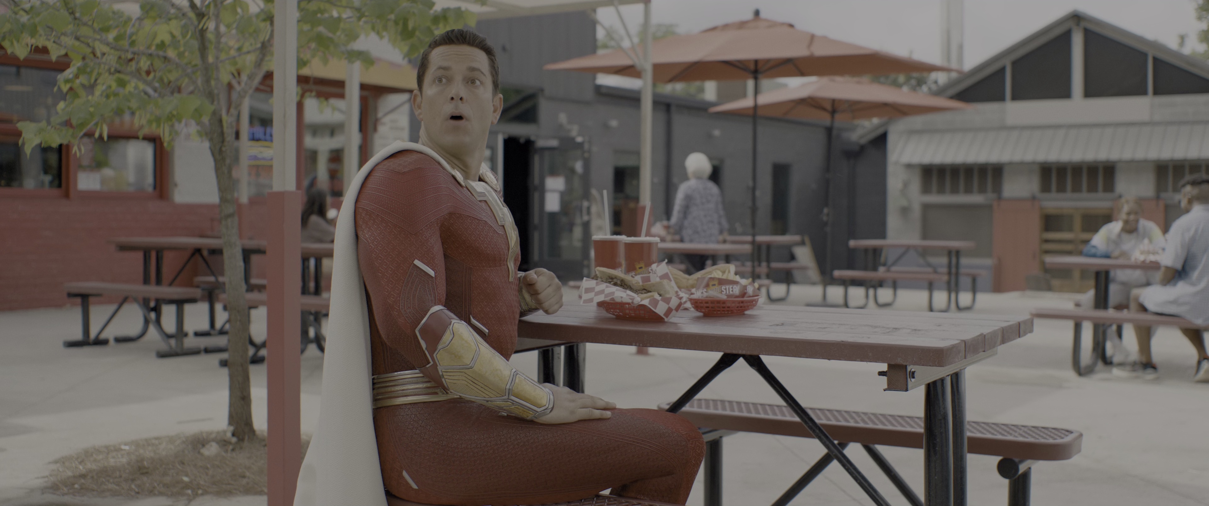 雷霆沙赞！众神之怒 [HDR/杜比视界双版本][国英多音轨/简繁英双语字幕].2023.UHD.BluRay.2160p.x265.10bit.DoVi.2Audio-SSDSSE 25.10GB-4.png