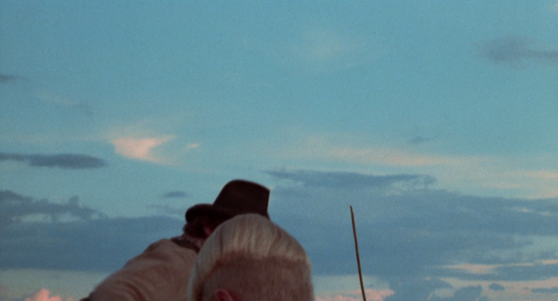 飞越温柔窝 [简繁英字幕].Goin.South.1978.BluRay.1080p.x265.10bit.FLAC-SSDSSE 7.71GB-7.png