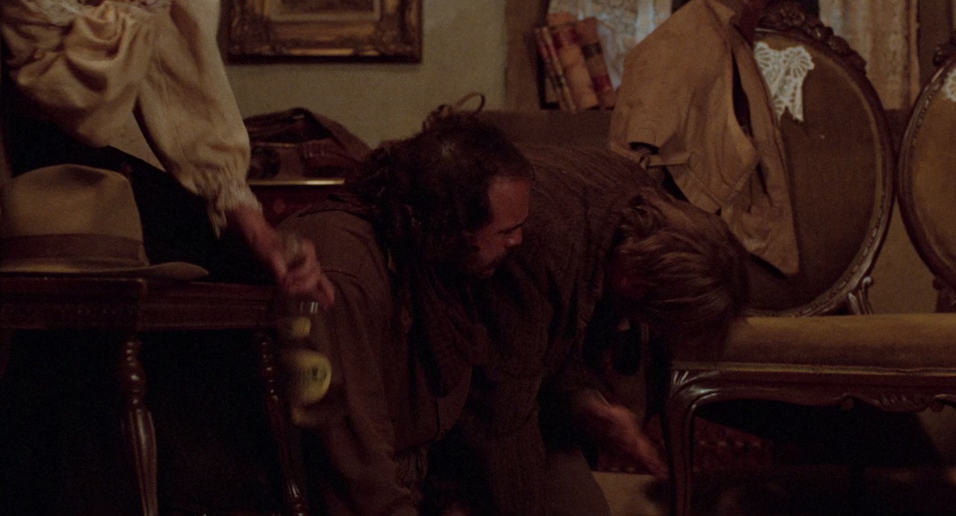 飞越温柔窝 [简繁英字幕].Goin.South.1978.BluRay.1080p.x265.10bit.FLAC-SSDSSE 7.71GB-6.png