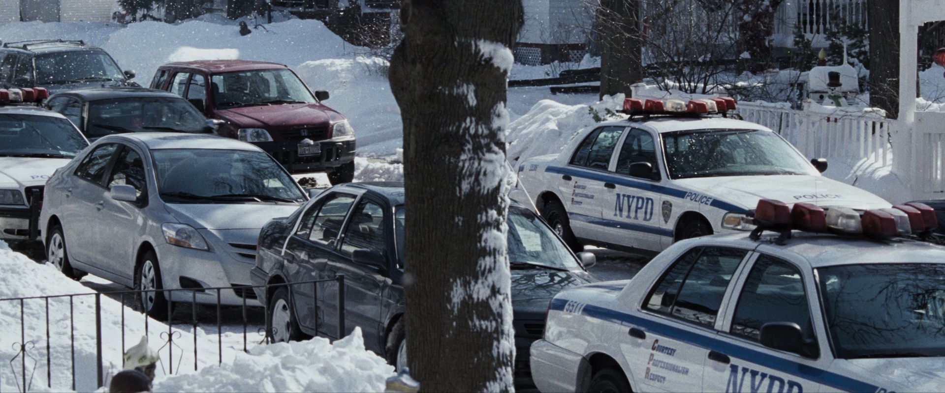 马克思·佩恩 [国英多音轨/中英字幕].Max.Payne.2008.BluRay.1080p.x265.10bit.2Audio-SSDSSE 5.76GB-3.png