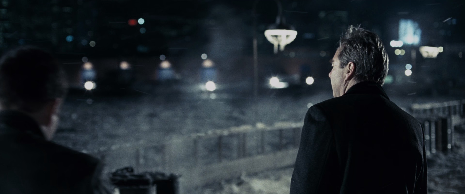 马克思·佩恩 [国英多音轨/中英字幕].Max.Payne.2008.BluRay.1080p.x265.10bit.2Audio-SSDSSE 5.76GB-6.png