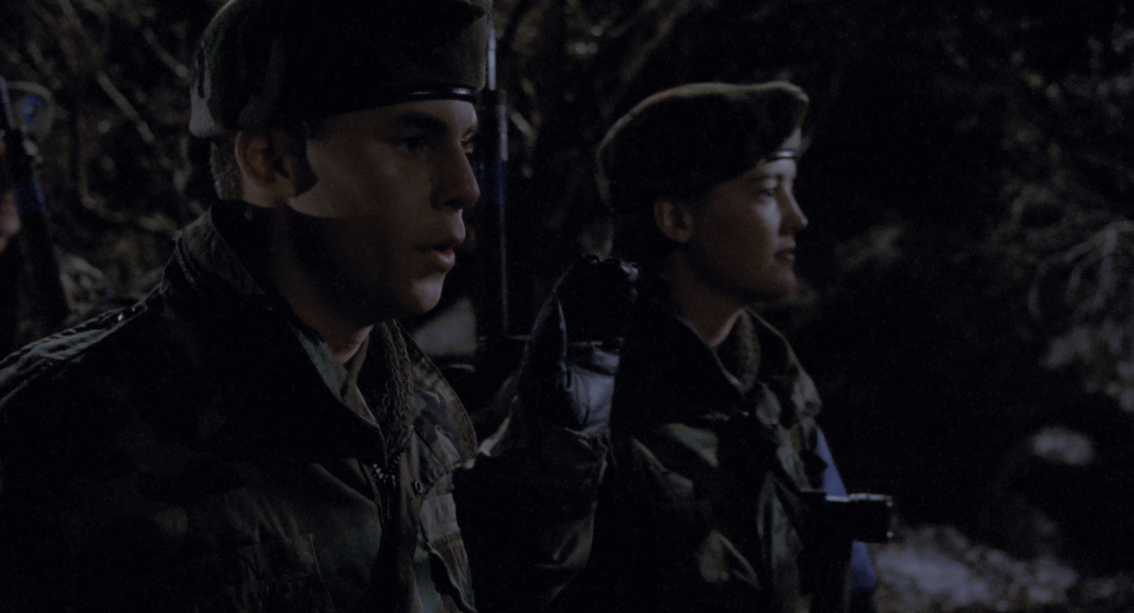 鬼娃回魂3 [HDR/杜比视界双版本][国英多音轨/简繁双语特效字幕].1991.2160p.UHD.BluRay.2160p.x265.10bit.DoVi.2Audio-SSDSSE 26.63GB-6.png