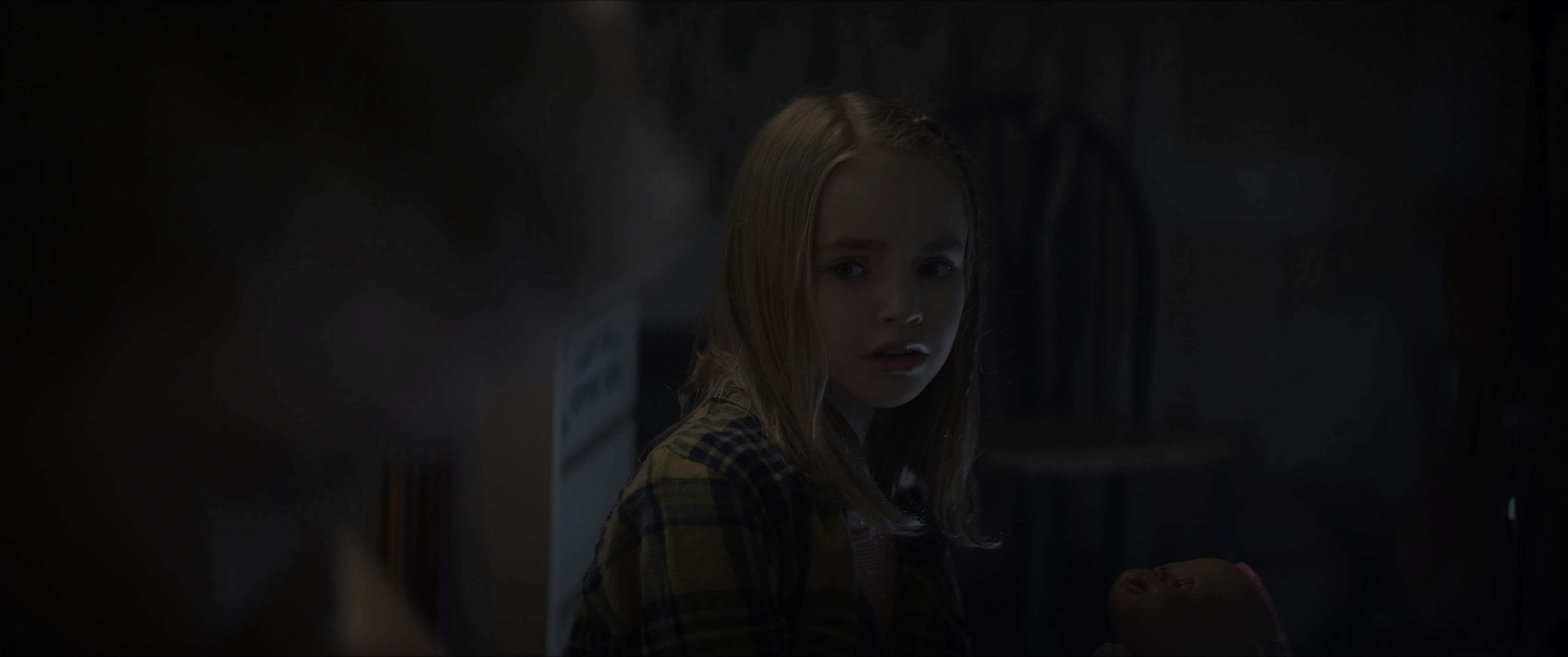 鬼玩人崛起 [简繁英双语特效字幕].Evil.Dead.Rise.2023.UHD.BluRay.2160p.x265.10bit.HDR-SSDSSE 7.65GB-5.png