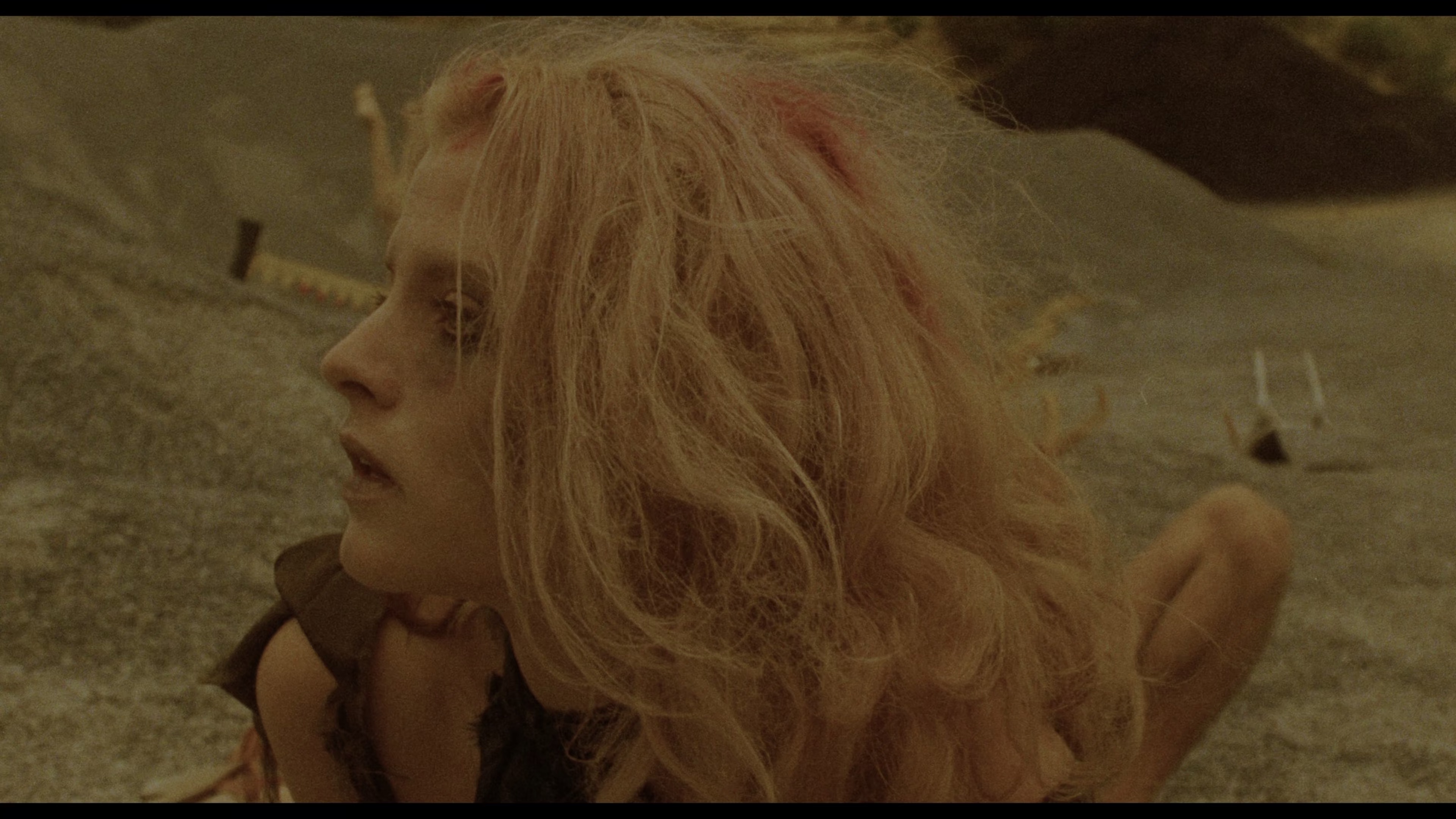 魔镜之旅 [简繁英字幕].Through.the.Looking.Glass.1976.UHD.BluRay.2160p.x265.HDR.FLAC-SSDSSE 25.67GB-7.png