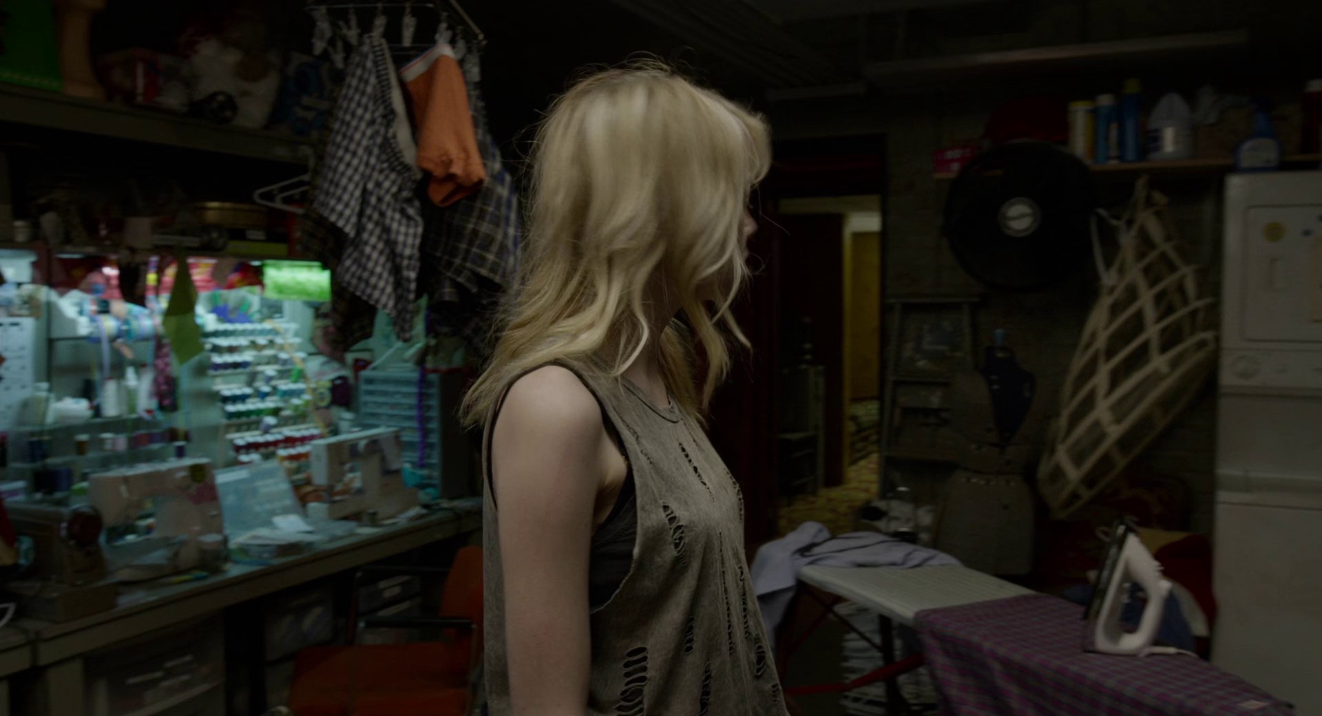 鸟人 [中英字幕].Birdman.2014.BluRay.1080p.x265-SSDSSE 2.74GB-2.png