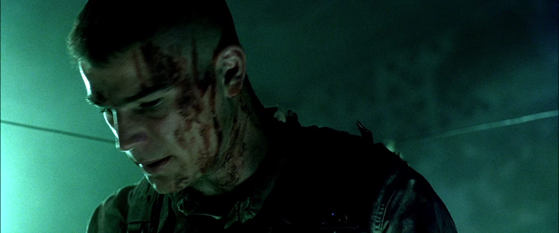 黑鹰坠落 [国英多音轨/简繁英双语特效字幕].Black.Hawk.Down.2001.BluRay.1080p.x265.10bit.4Audio-SSDSSE 10.51GB-6.png