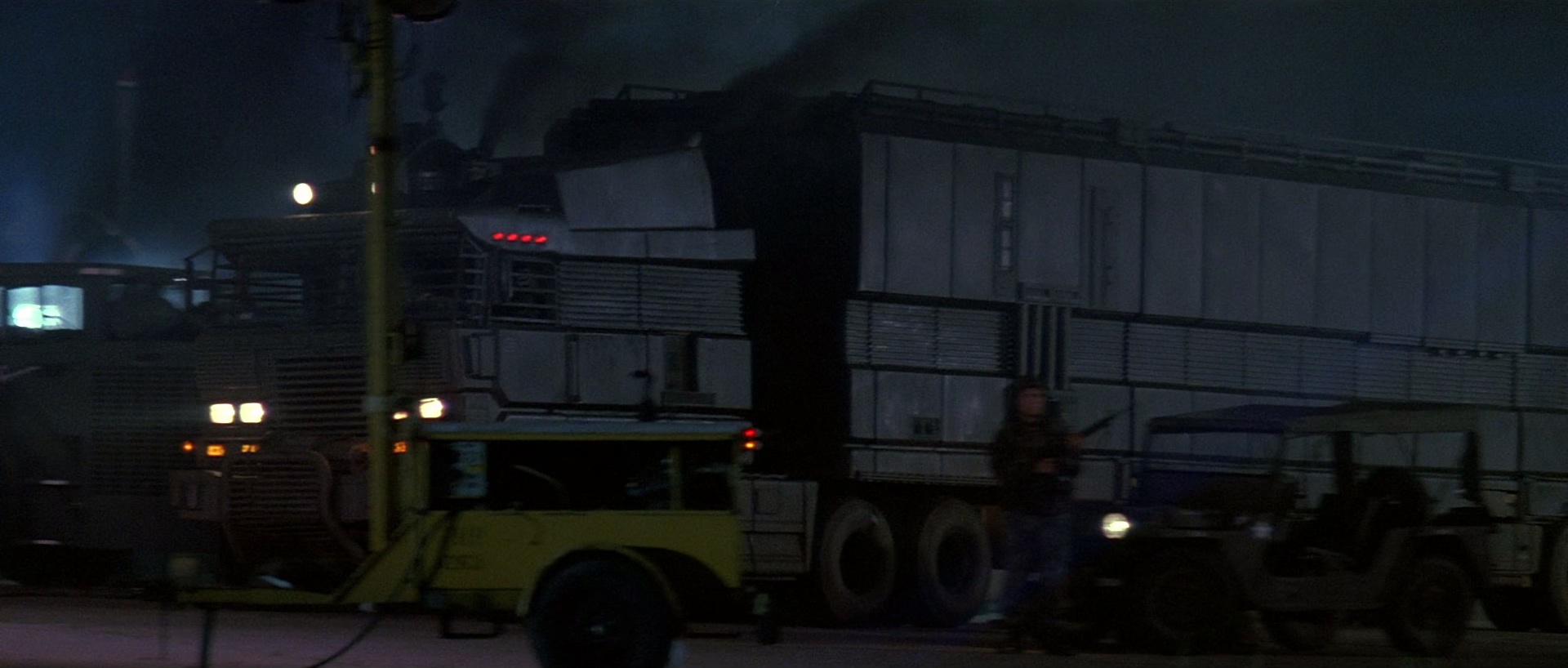 再造战士 [国英多音轨/繁英字幕].Universal.Soldier.1992.BluRay.1080p.x265.10bit.2Audio-SSDSSE 6.07GB-3.png