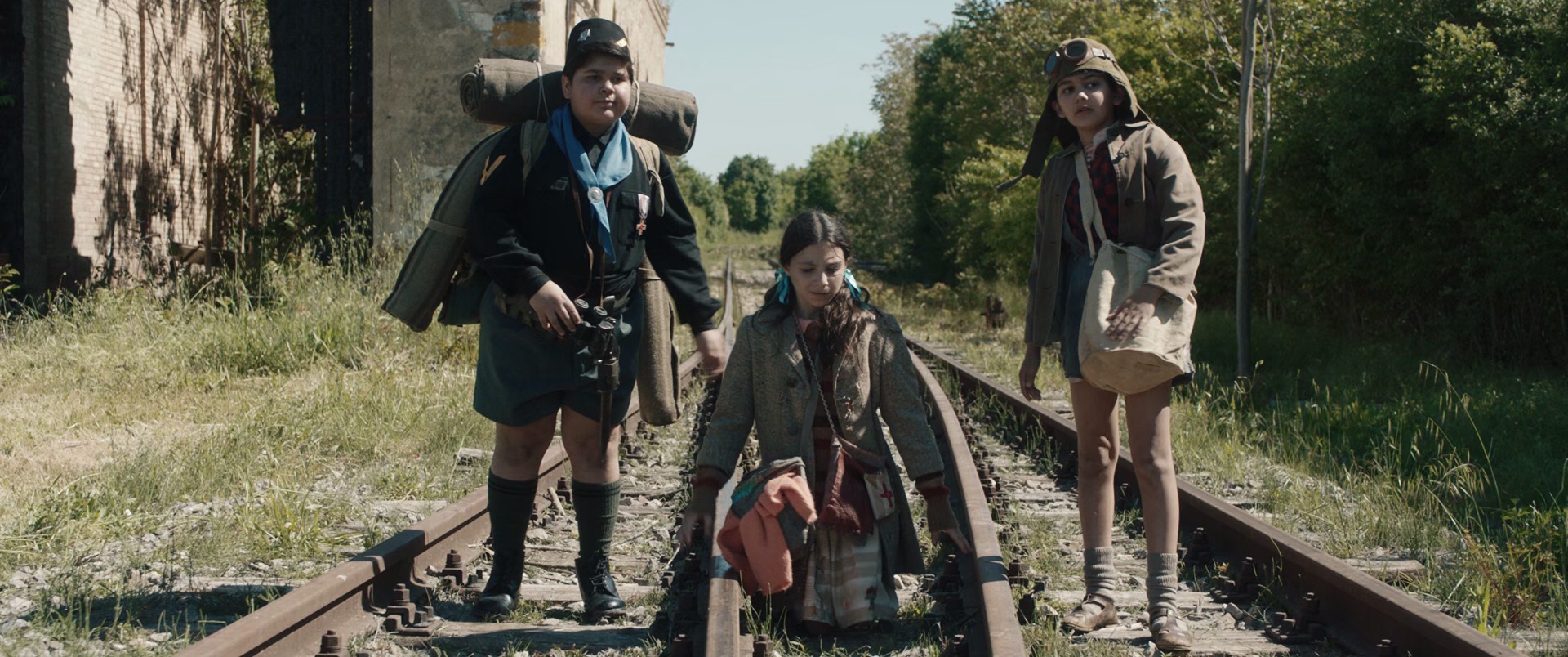 我们最后一次做孩子 [简繁英字幕].L.Ultima.Volta.Che.Siamo.Stati.Bambini.2023.BluRay.1080p.x265.10bit.DDP5.1-SSDSSE 5.14GB-2.png