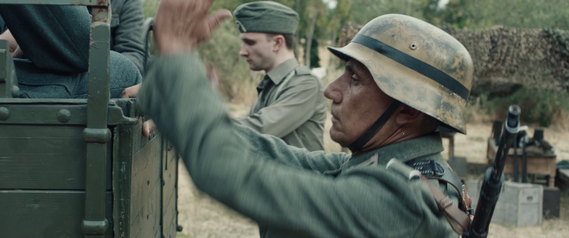 我们最后一次做孩子 [简繁英字幕].L.Ultima.Volta.Che.Siamo.Stati.Bambini.2023.BluRay.1080p.x265.10bit.DDP5.1-SSDSSE 5.14GB-5.png