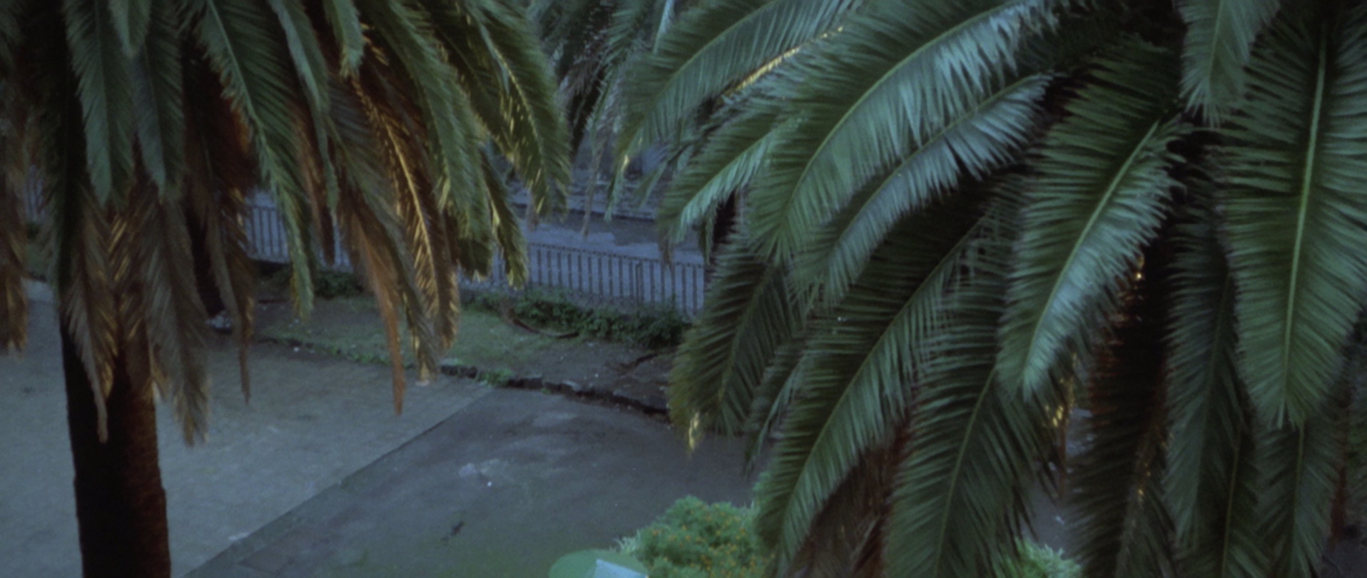 青涩体验 [简繁英字幕].Malizia.1973.1080p.BluRay.x265.10bit.DTS-QuickIO 5.73GB-6.png