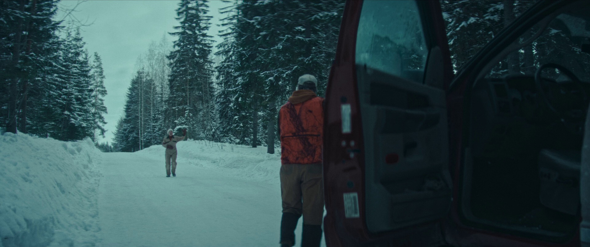 冬日之死 [简繁英字幕].Dead.of.Winter.2025.1080p.BluRay.x264.DTS-HD.MA.5.1-ParkHD 8.03GB-5.png