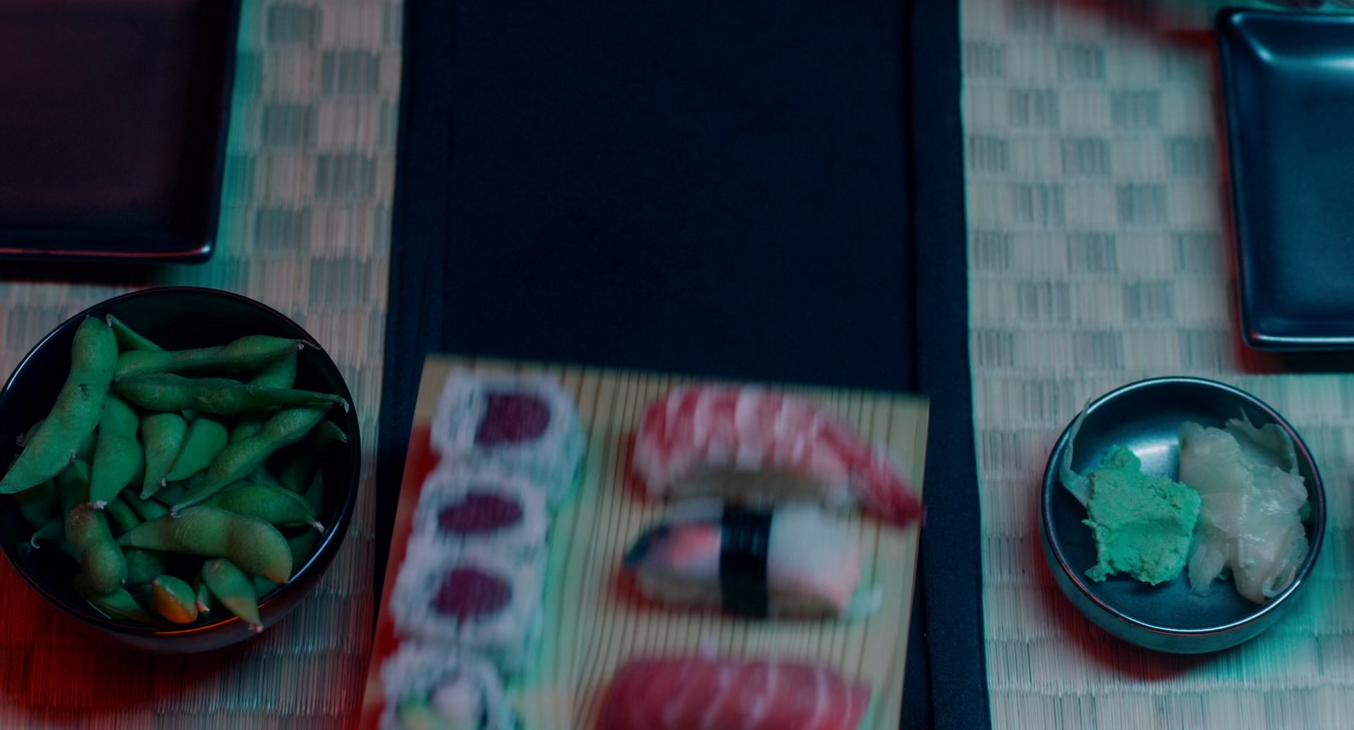 爱情，婚礼和其它灾难 [无字片源].Love.Weddings.&.Other.Disasters.2020.Bluray.1080p.x265.10bit-SSDSSE 3.57GB-6.png