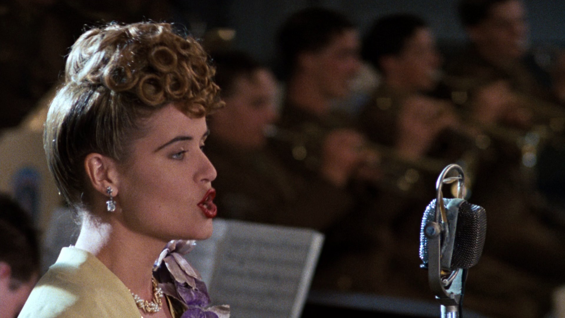 孟菲斯美女号 [简体字幕].Memphis.Belle.1990.BluRay.1080p.x265.10bit.DDP5.1-SSDSSE 11.60GB-2.png