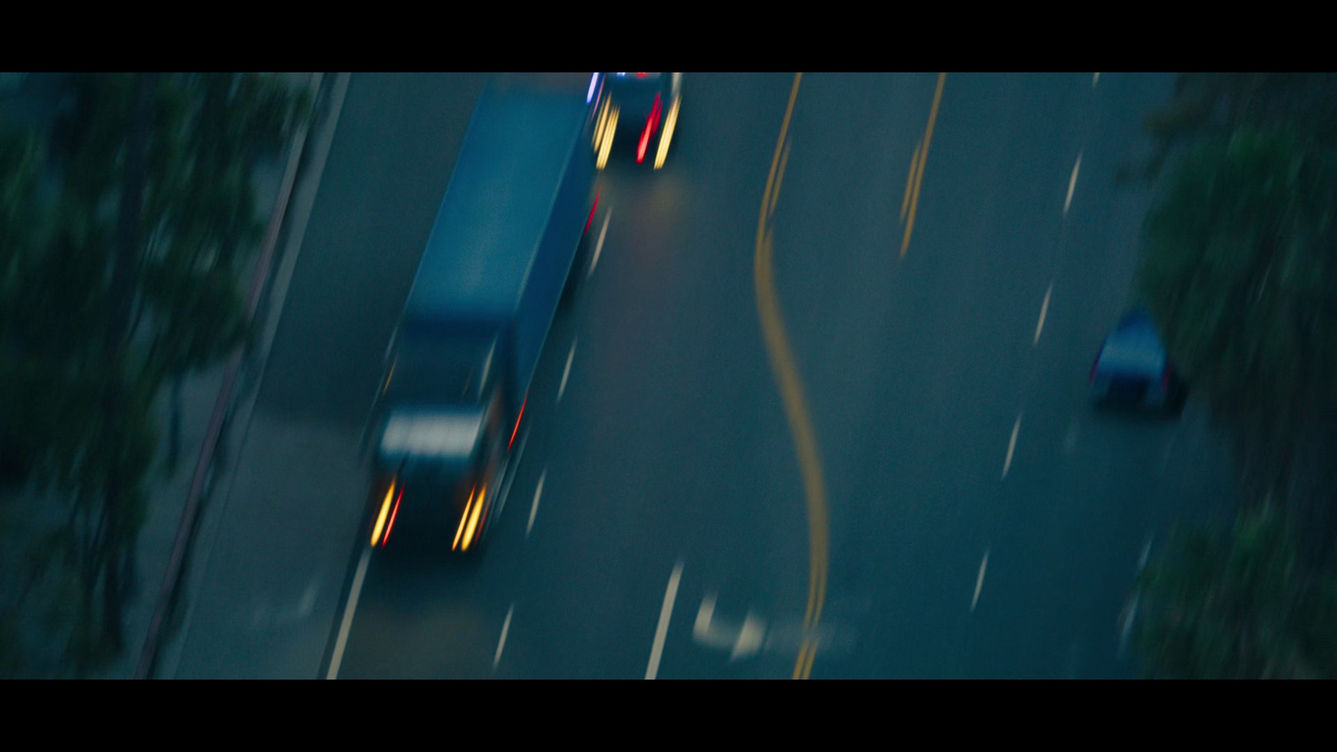 极限审判 [中英双语字幕].Mercy.2026.1080p.WEB-DL.DDP5.1.Atmos.x265.10bit-SSDSSE 2.37GB-6.png