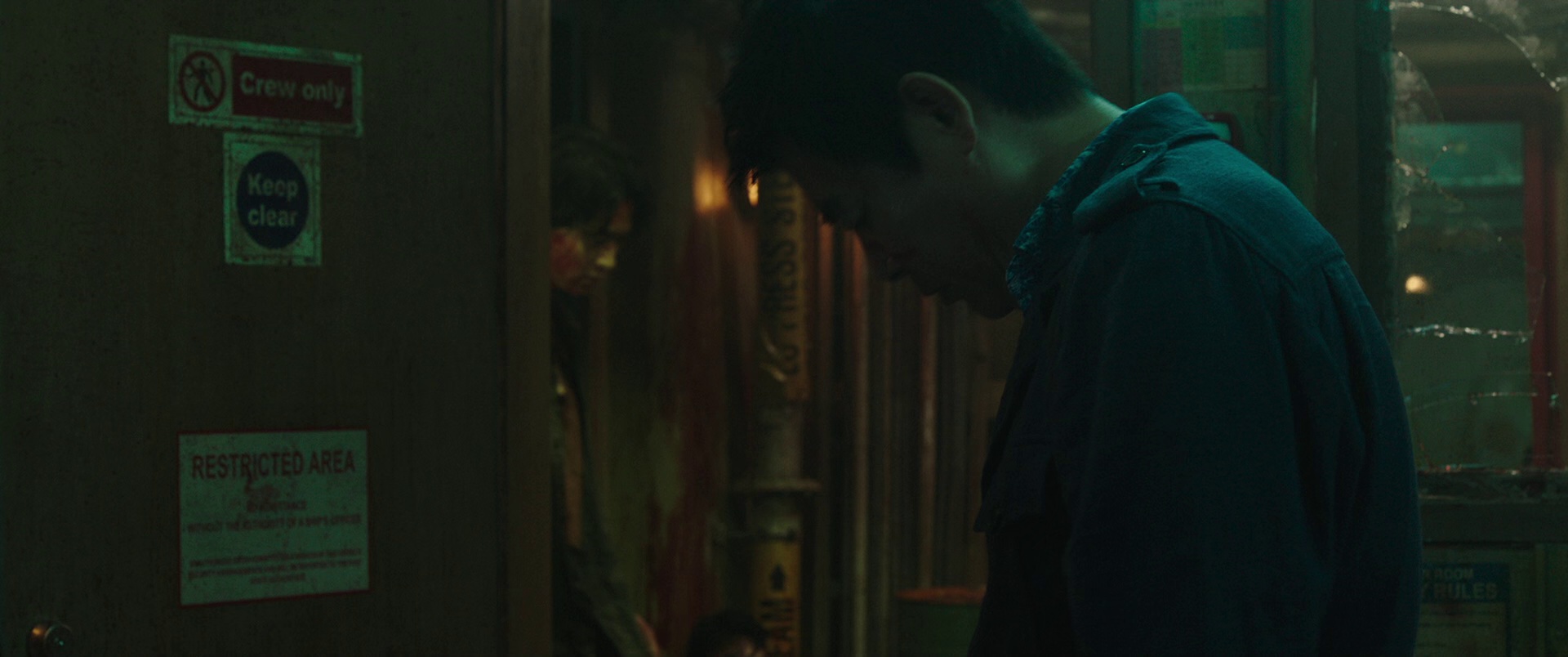 狼狩猎 [简繁英字幕].Neugdaesanyang.2022.BluRay.1080p.x265.10bit.DDP5.1-SSDSSE 9.70GB-7.png