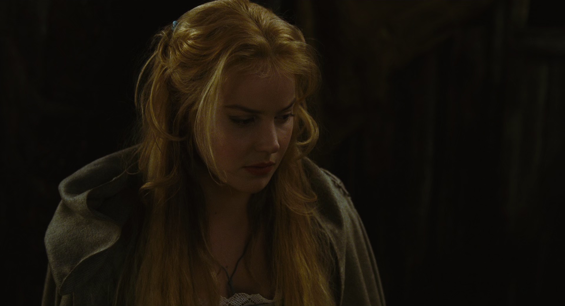 伊丽莎白2：黄金时代 [国英多音轨/简繁英字幕].2007.BluRay.1080p.x265.10bit.2Audio.DDP5.1-SSDSSE 8.38GB-3.png