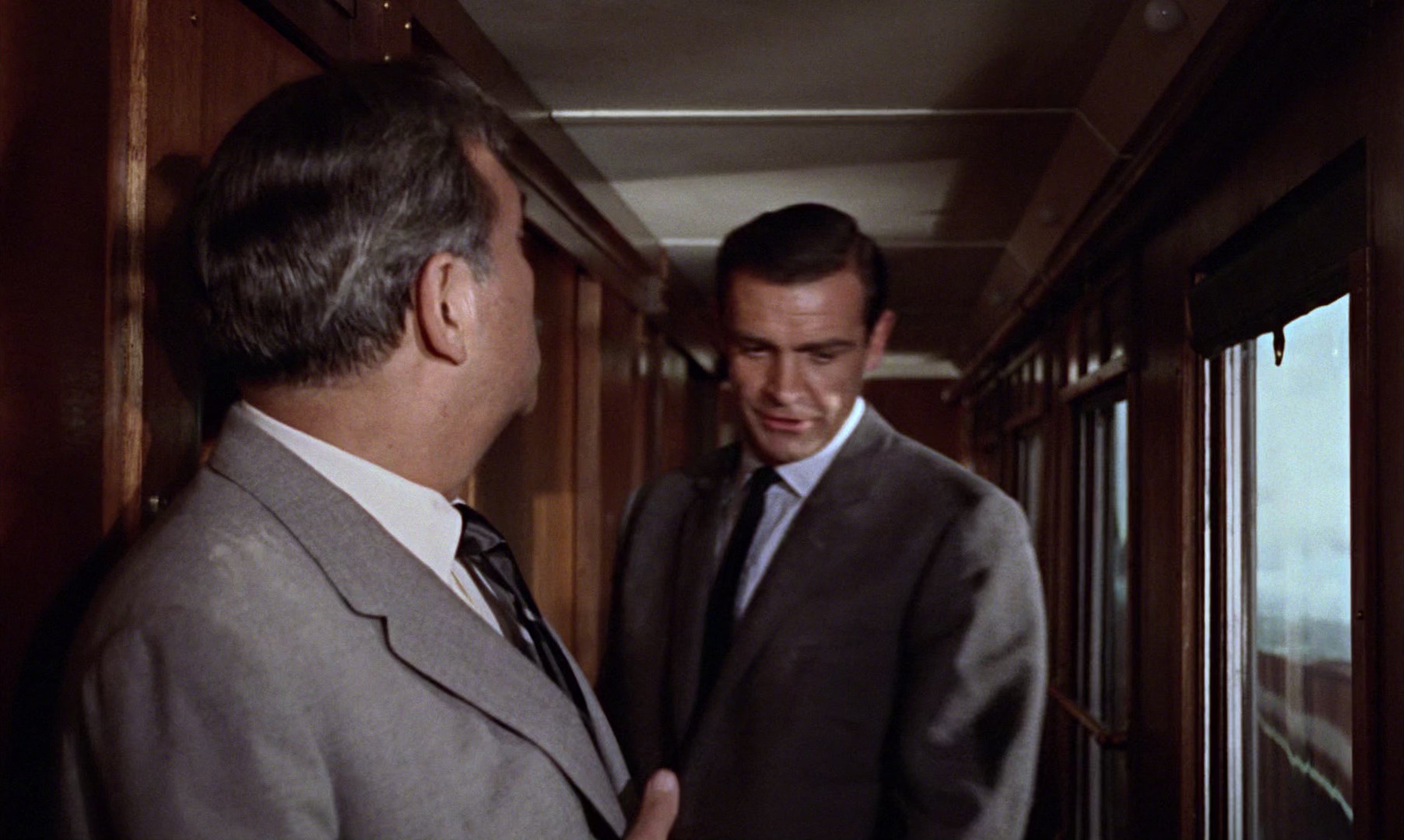 007之俄罗斯之恋 [国英多音轨/中英字幕].From.Russia.With.Love.1963.BluRay.1080p.x265.10bit.2Audio-SSDSSE 5.74GB-5.png